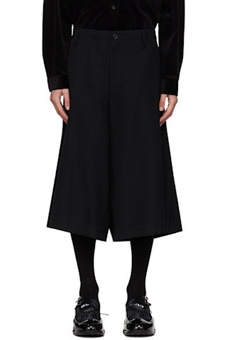 Black Pleats Half-Pant Shorts | SSENSE