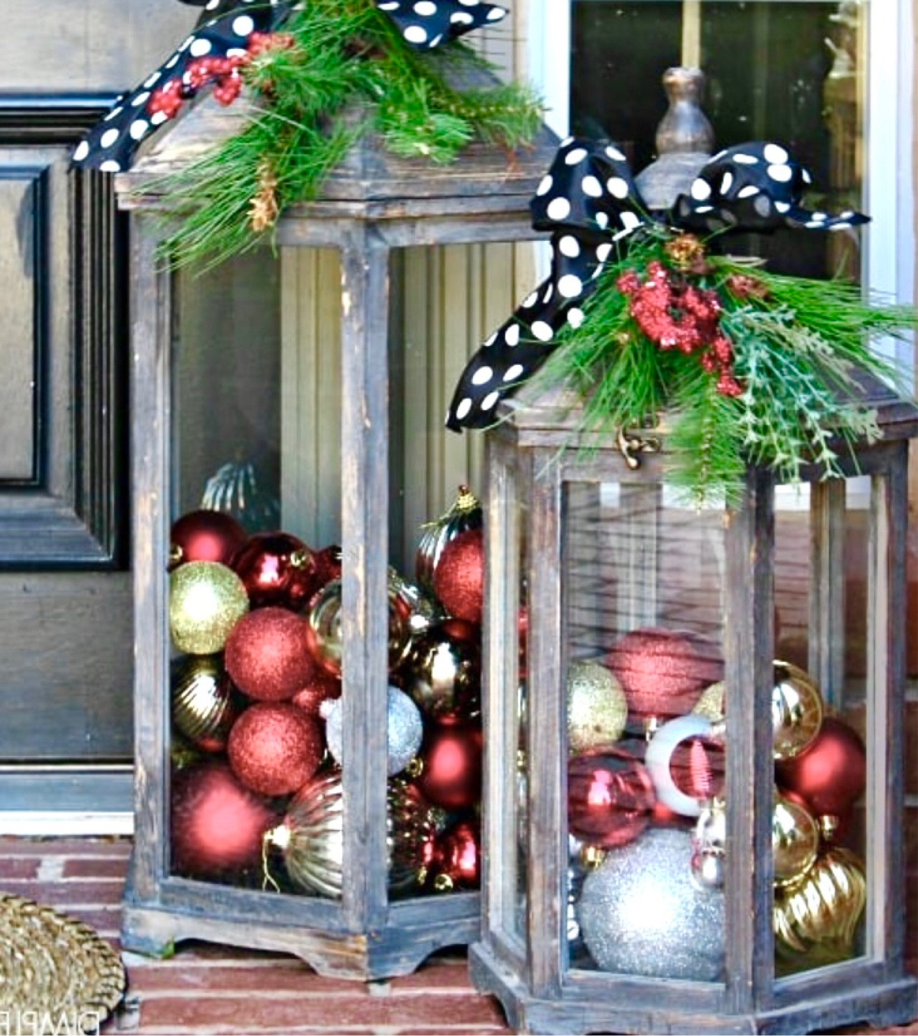 #holiday #holidaydecor #christmasdecor #rusticholiday #frontporchholiday #christmasporch #lanternholiday #filledlanterns #christmasporchdecor

#LTKHoliday #LTKhome #LTKSeasonal