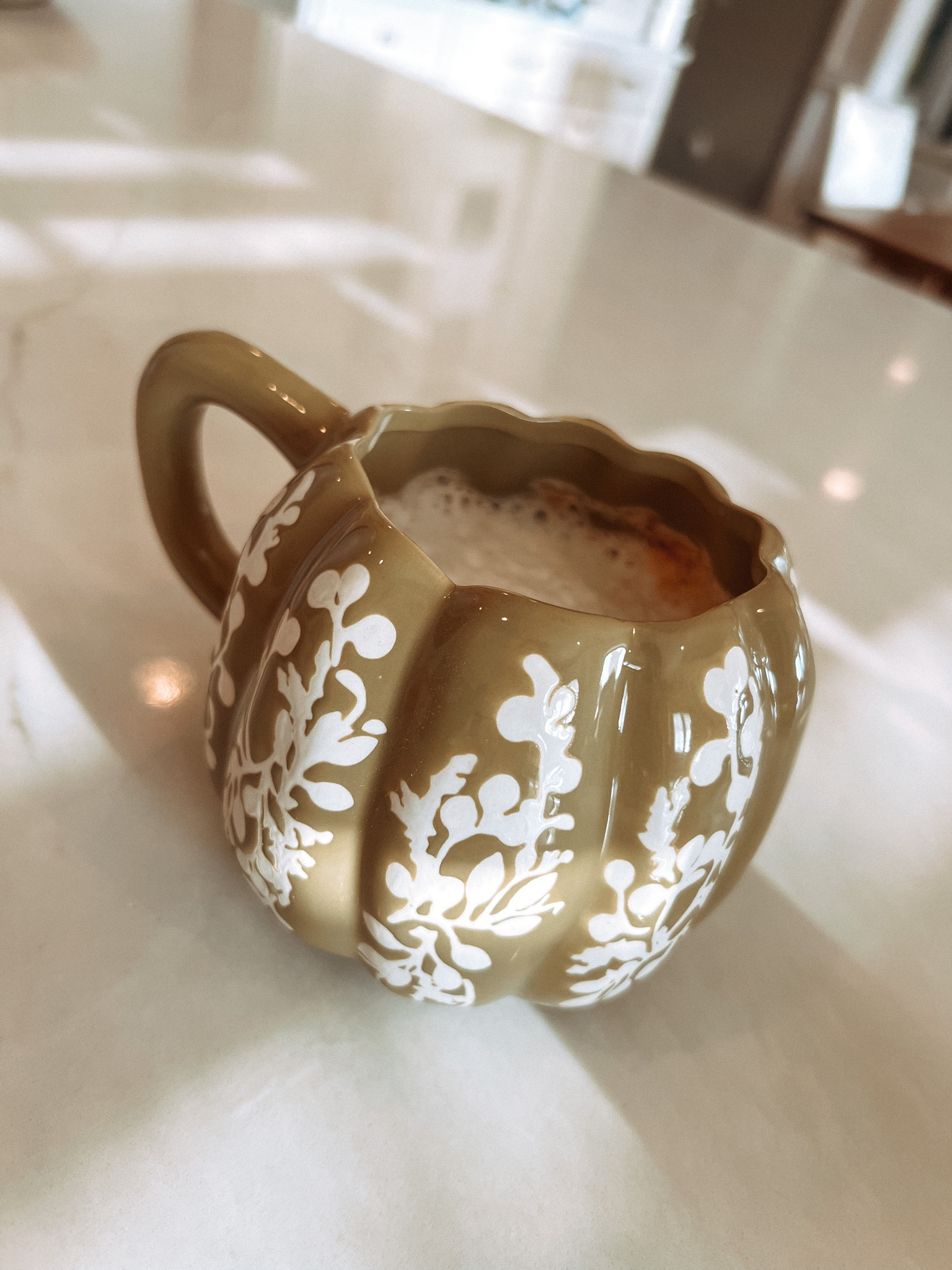 this new mug has me so excited for fall morning coffees -


#anthropologie #anthropologiemug #coffeemug  #fallmug #ltksalealert #competition

#LTKhome #LTKSeasonal #LTKsalealert