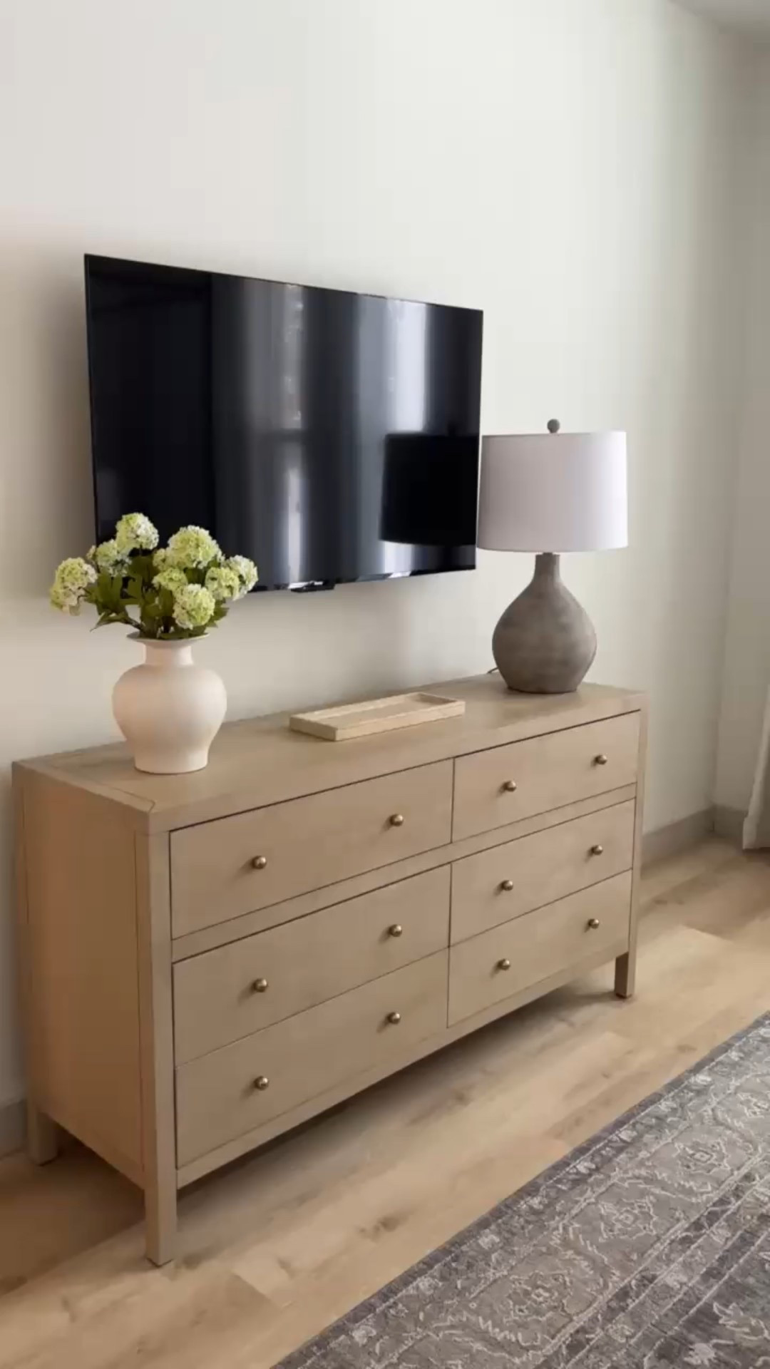 The best & most adorable dresser from Wayfair! This dresser also required no assembly which was a huge plus for me🙌🏼

Wayfair - Dresser - Bedroom finds - Room decor - Furniture #LTKStyleTip
