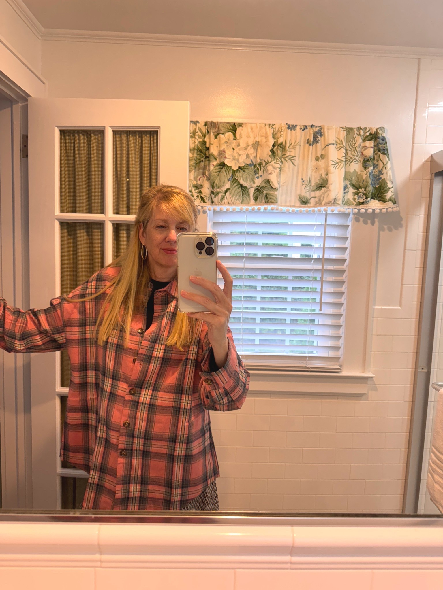 Fall means it’s flannel time! Here are a few of my favorites…and they’re on sale! 

#walmart

#LTKFallSale #LTKStyleTip