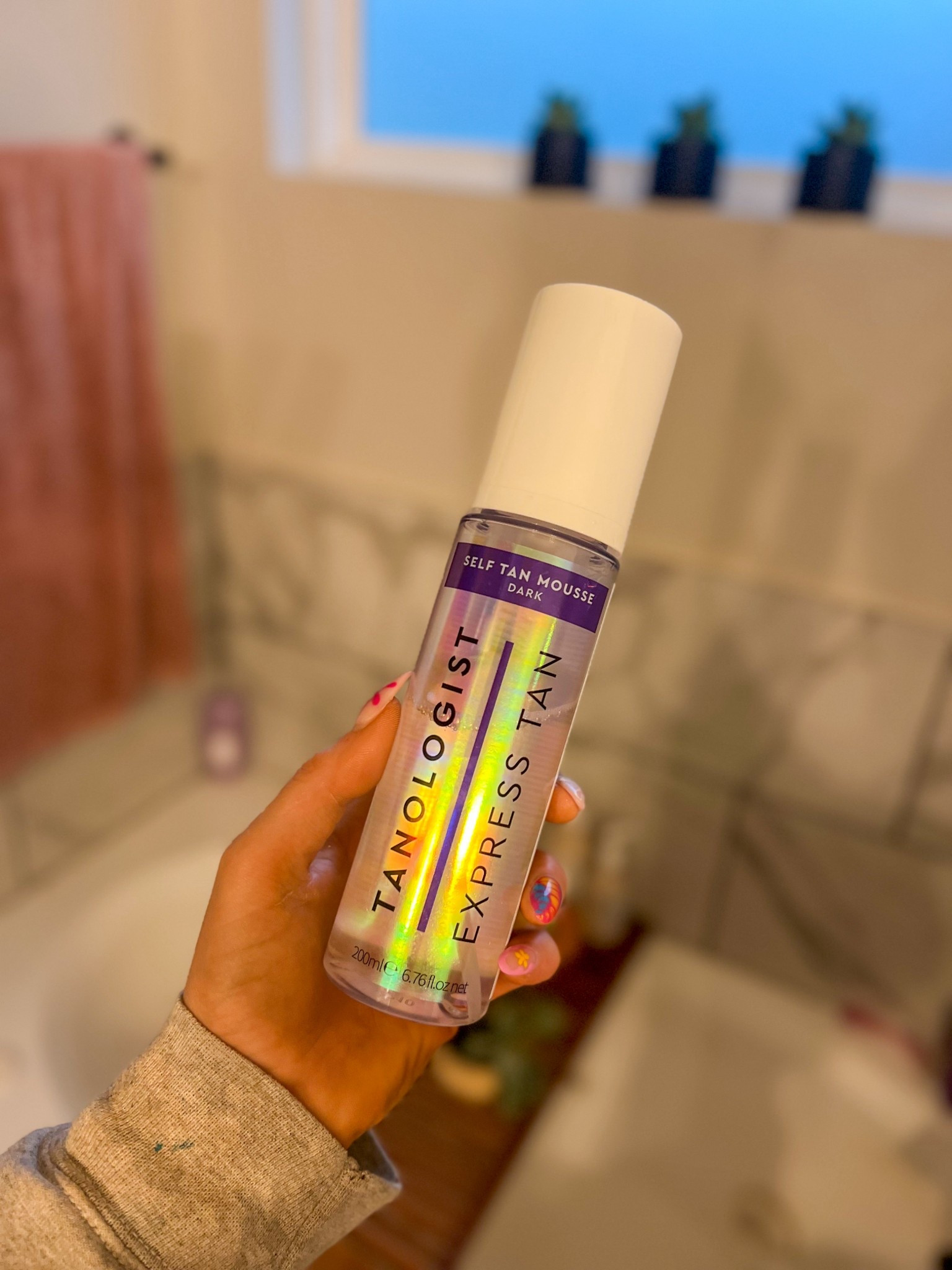 #selftanner

I used the ‘dark’ and applied a layer & slept in it, perfect natural color! Recommend a body scrub before and using a self tanner mit in order to prevent streaks as it’s a foam 

#LTKBeauty #LTKStyleTip
