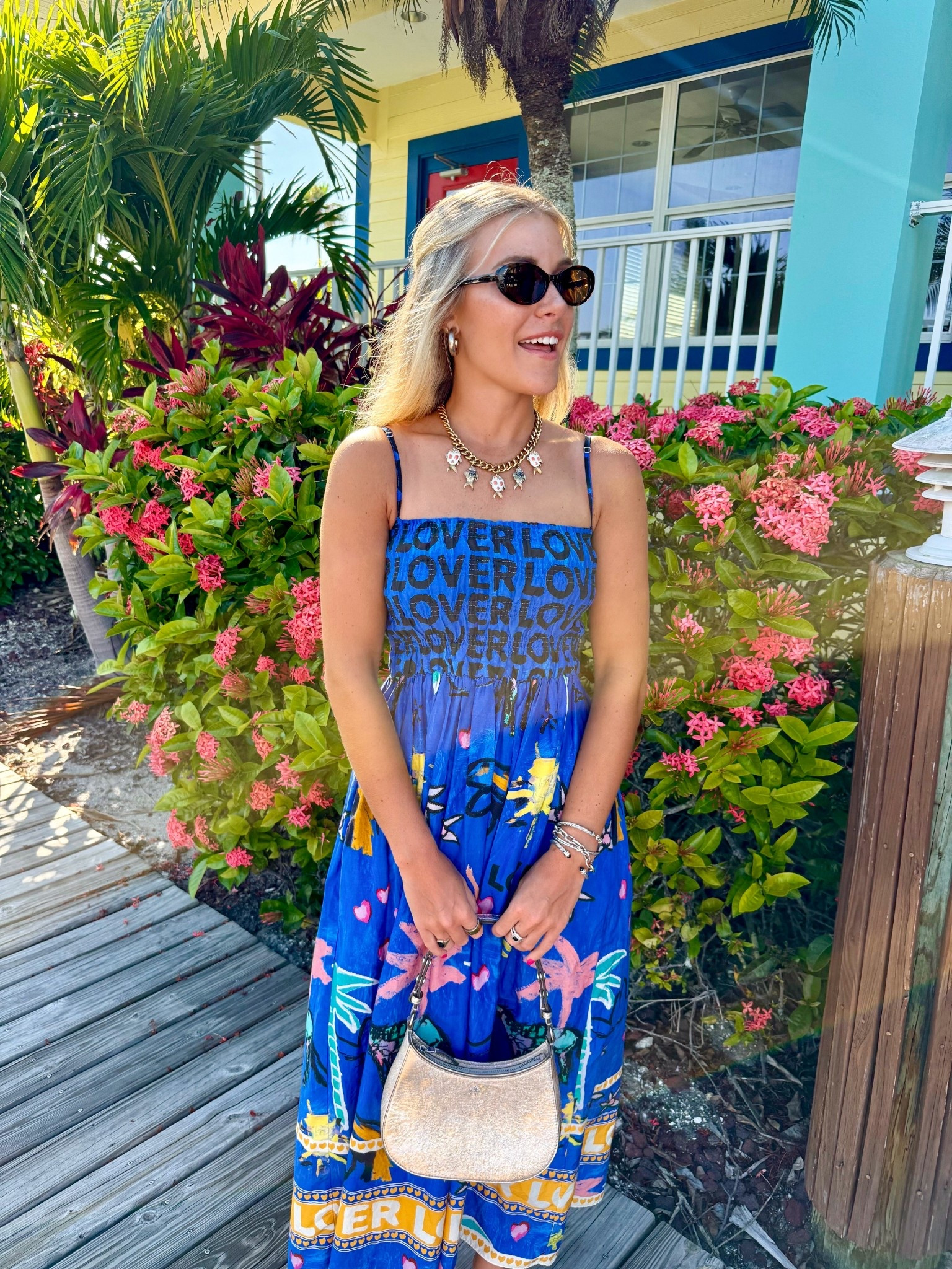 love a beach outfit 💙

purse is Tory Burch Emerson Raffia 

#LTKTravel #LTKStyleTip #LTKSeasonal