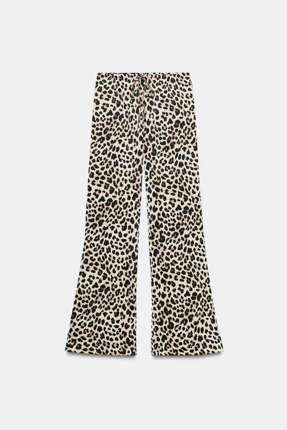 Mid-rise pants with adjustable drawstring waist. Wide leg. | Zara US