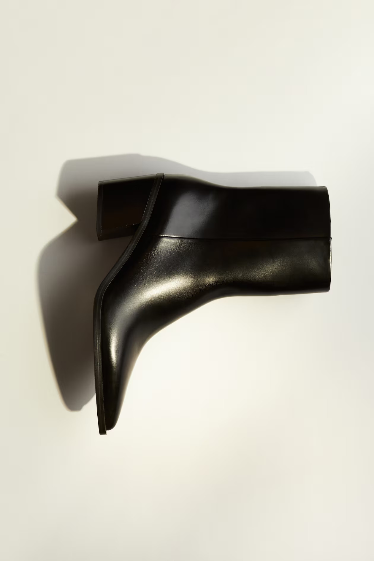 Pointed ankle boots | H&M (UK, MY, IN, SG, PH, TW, HK)