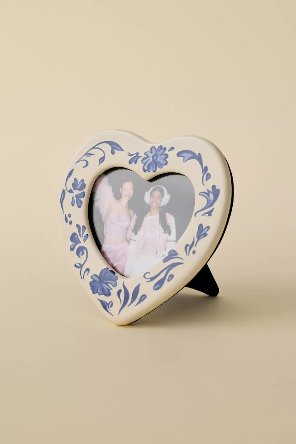 Country Heart Shape Ceramic 4x4 Picture Frame | Urban Outfitters (US and RoW)