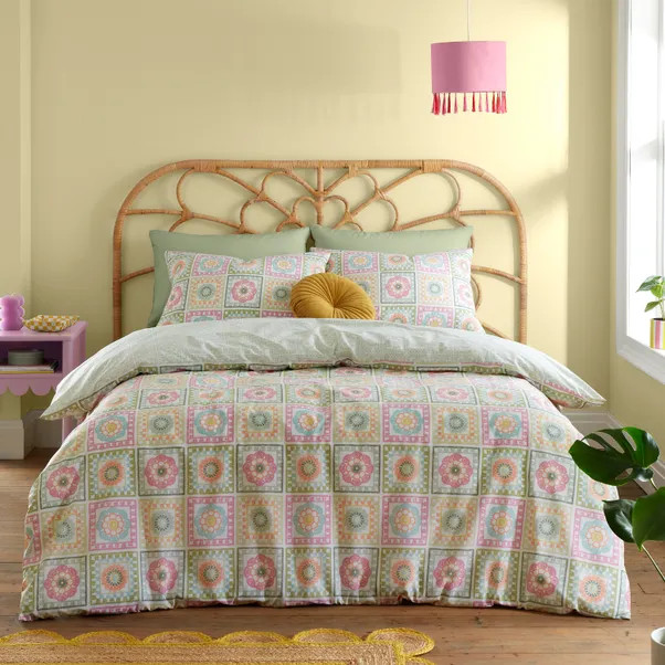 Catherine Lansfield Crochet Print Green Duvet Cover and Pillowcase Set | Dunelm (migrated)