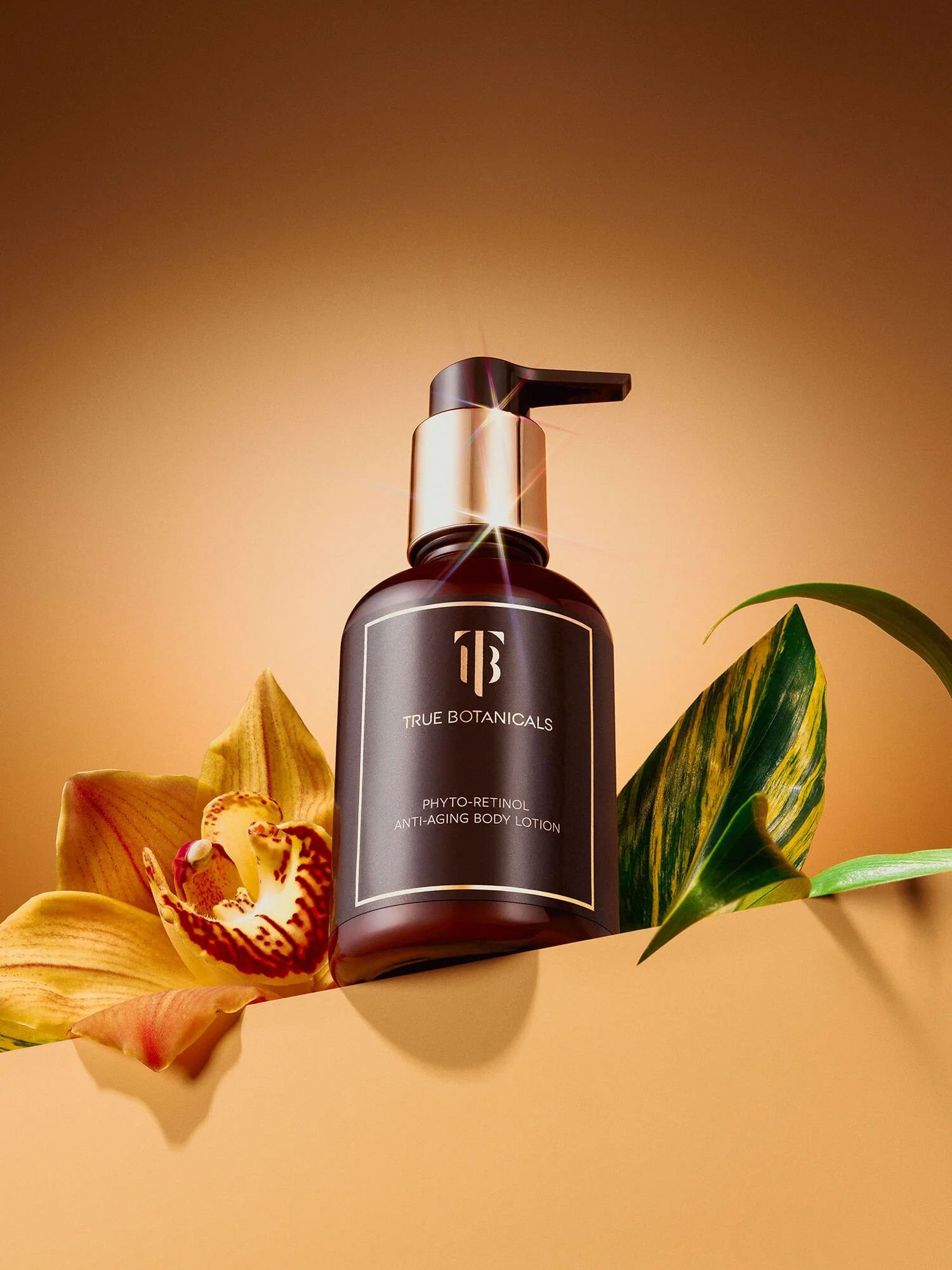 Phyto-Retinol Anti-Aging Body Lotion | True Botanicals