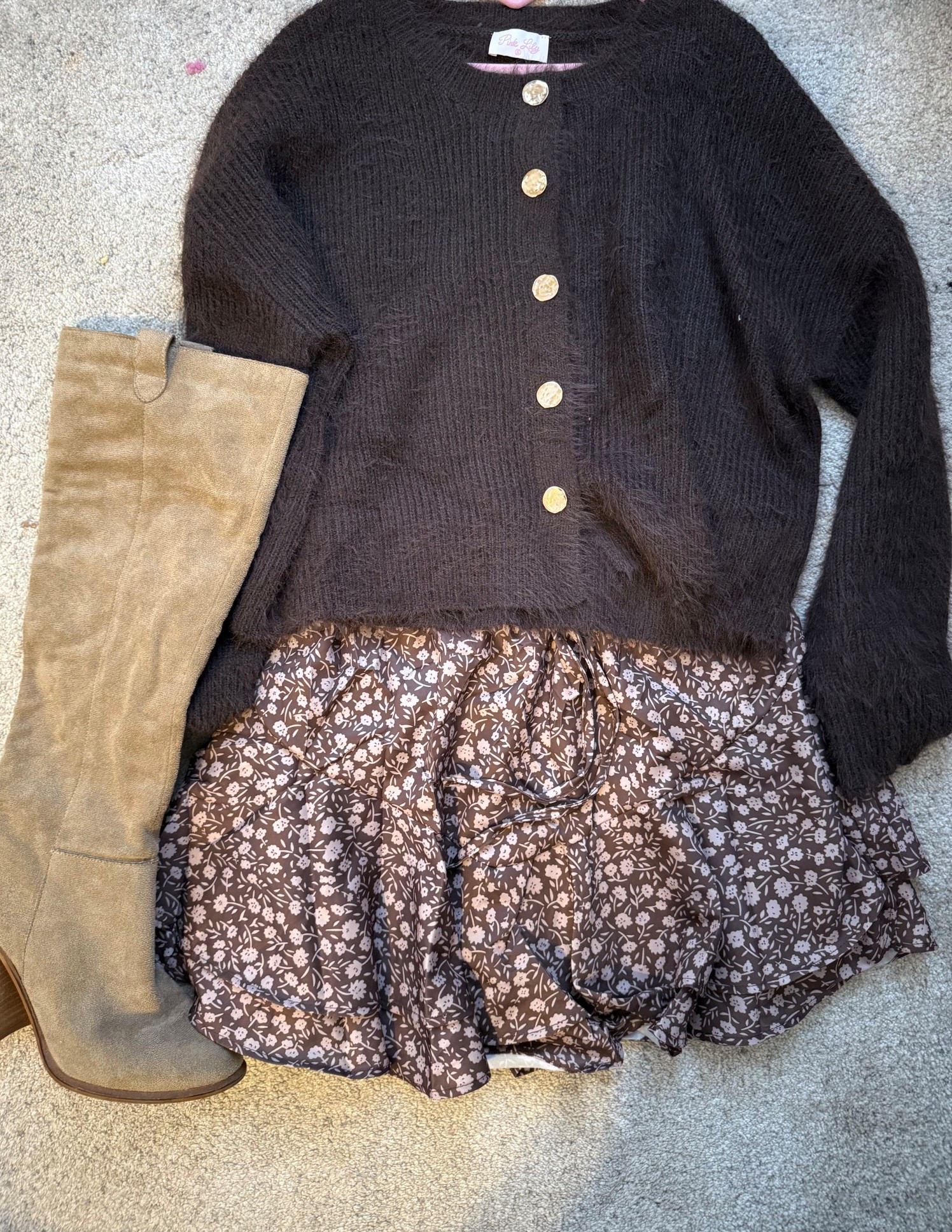 Outfit I wore for my sisters baby shower. Would be perfect for Thanksgiving or Friendsgiving! 

#LTKHoliday #LTKSeasonal #LTKootd