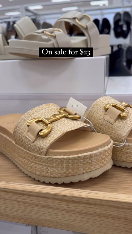 $23 woven platform sandals with Steve Madden vibes



#LTKxTarget #LTKshoecrush #LTKsalealert