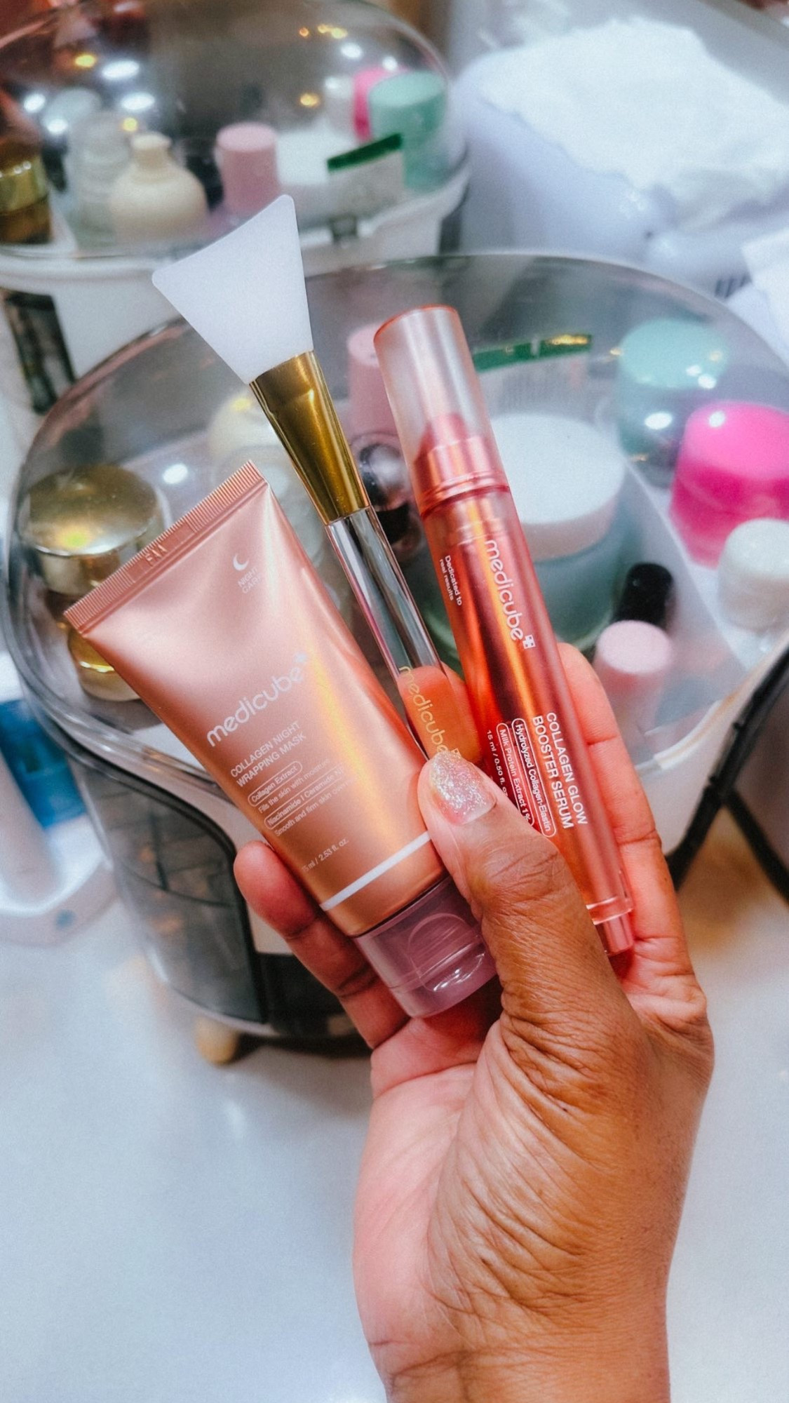 Trying the Medicube Collagen Night Wrapping Mask and Collagen Glow booster serum! 

My skin definitely feels hydrated Vanc it’s the first night! I’m looking forward to including this gel in my skincare routine! 

Comment MEDICUBE and I will send you a DM with the link to shop.

self confidence, self careroutine, adult skin, genx, beauty routine 

#ugc #selfcareroutine #skincare #genx #ugccontentcreators #over50 #aestheticedits