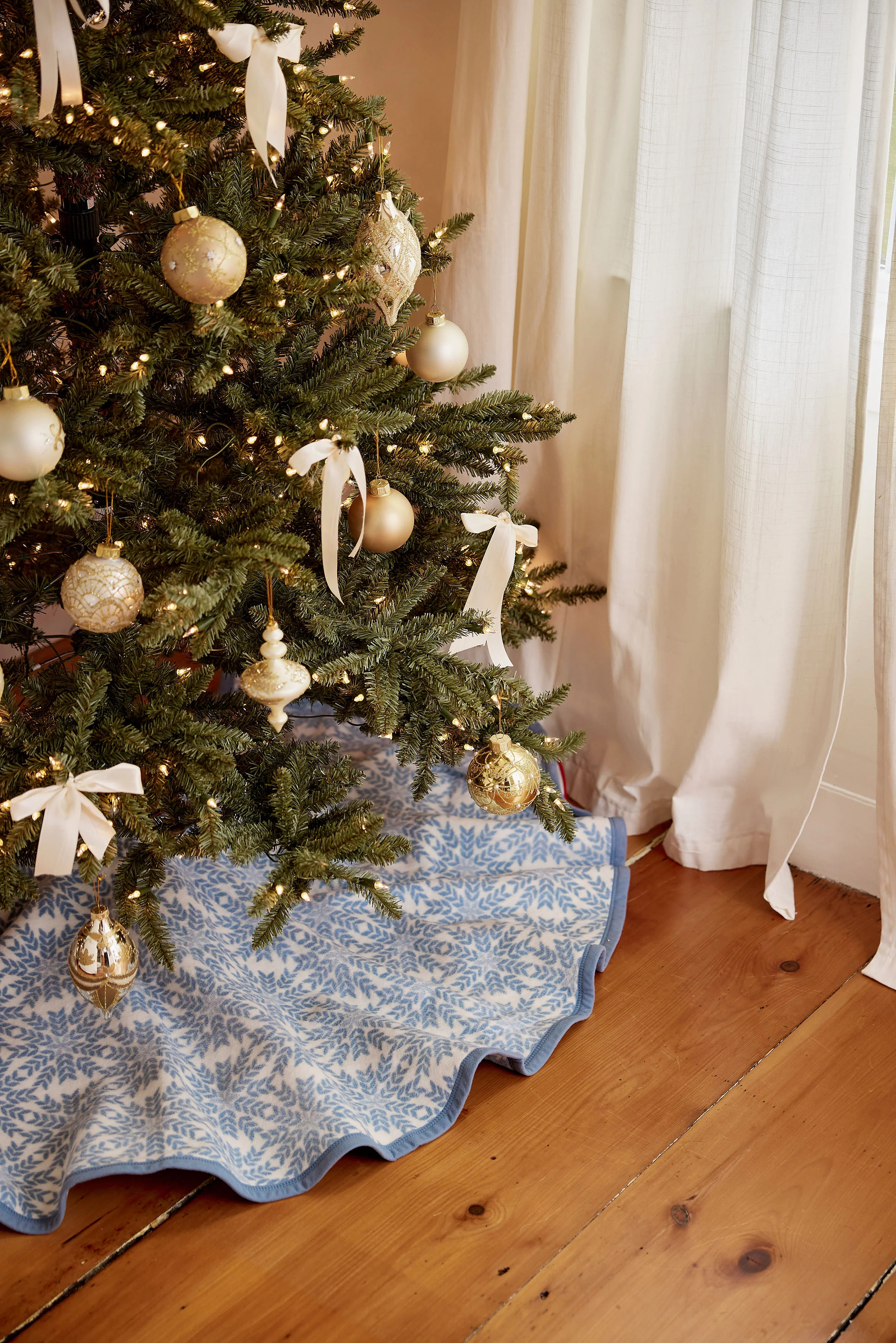 Nordic Frost Christmas Tree Skirt | ChappyWrap | ChappyWrap