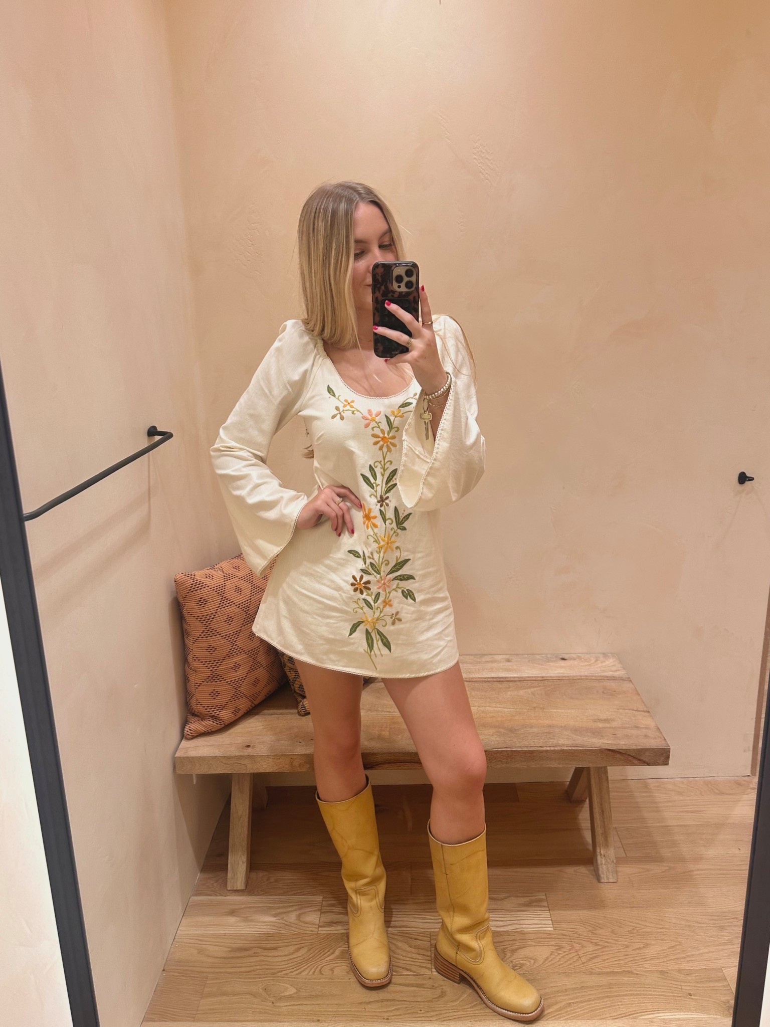 work ootd! started got some spring stuff in at free people! had to get this dress because how cute wit my frye bootsss! 



#freepeople #urbanoutfitters #denim #anthropologie #styleinspo #employee #summer #spring #LTKfindsunder100 #LTKmostloved #LTKSPRINGSALE #LTKfestival #LTKseasonal #LTKStyleTip #concert #ltkbacktoschool #urbn #comfy #LTKsalealert #instagram #LTKactive #LTKfitness #lounge #LTKworkwear #LTKtravel #everyday spring mini dress 


#LTKdayinmylife #LTKootd #LTKTall