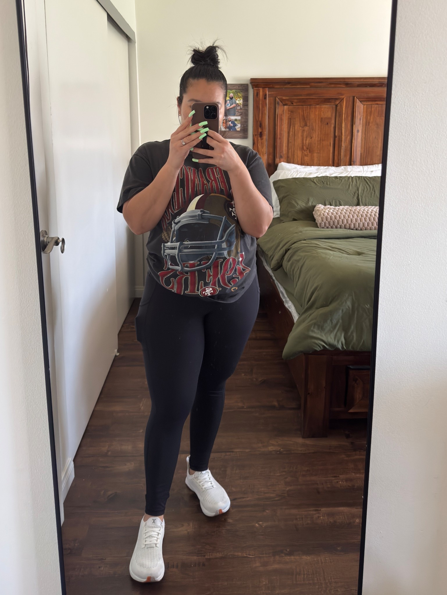 I love an oversized tee and leggings for a casual outfit that you can wear for so many occasions, airport/ travel / drop offs, errands, or just a simple everyday outfit.

Shirt - medium / runs big 
Leggings- medium / tts / I like a tighter fit 
Shoes -8.5 / tts 

Travel outfit 
Airport outfit 
Midsize outfit 
Midsize style 
Midsize fashion 
Watch now 
Spring fashion 
Spring outfit 
Abercrombie 
A&f 
Mom outfit idea 

#LTKPetite #LTKMidsize #LTKTravel