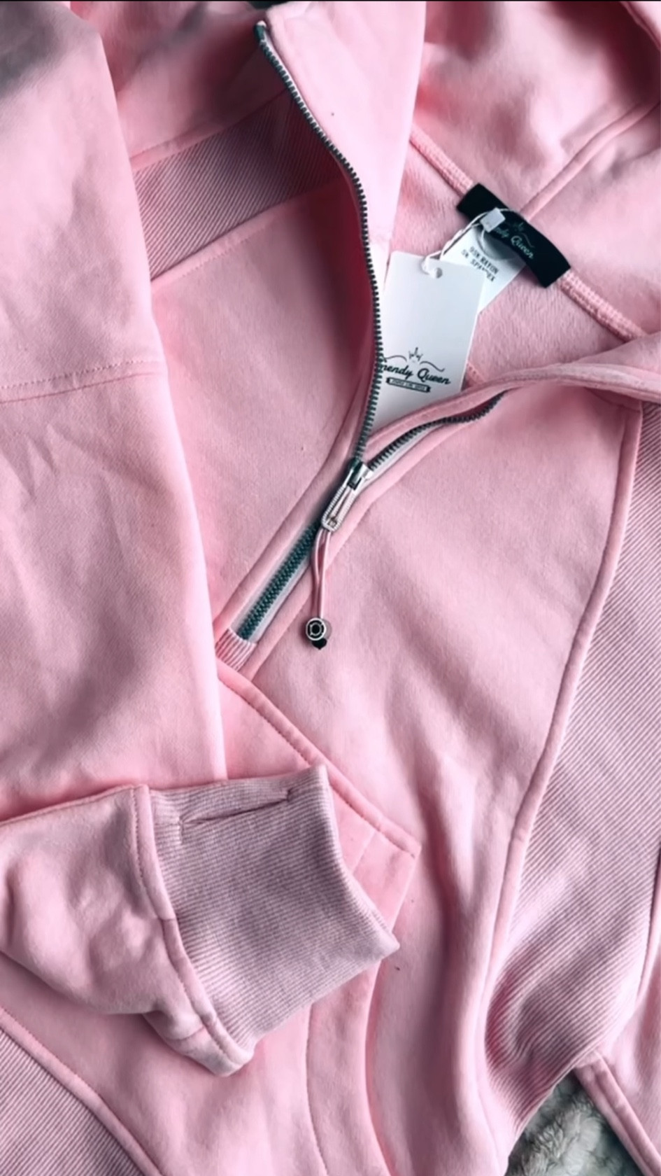Lululemon Scuba Hoodie Strawberry Millshake Dupe ~ Amazon find 🌸

#LTKfit #LTKSale #LTKFind