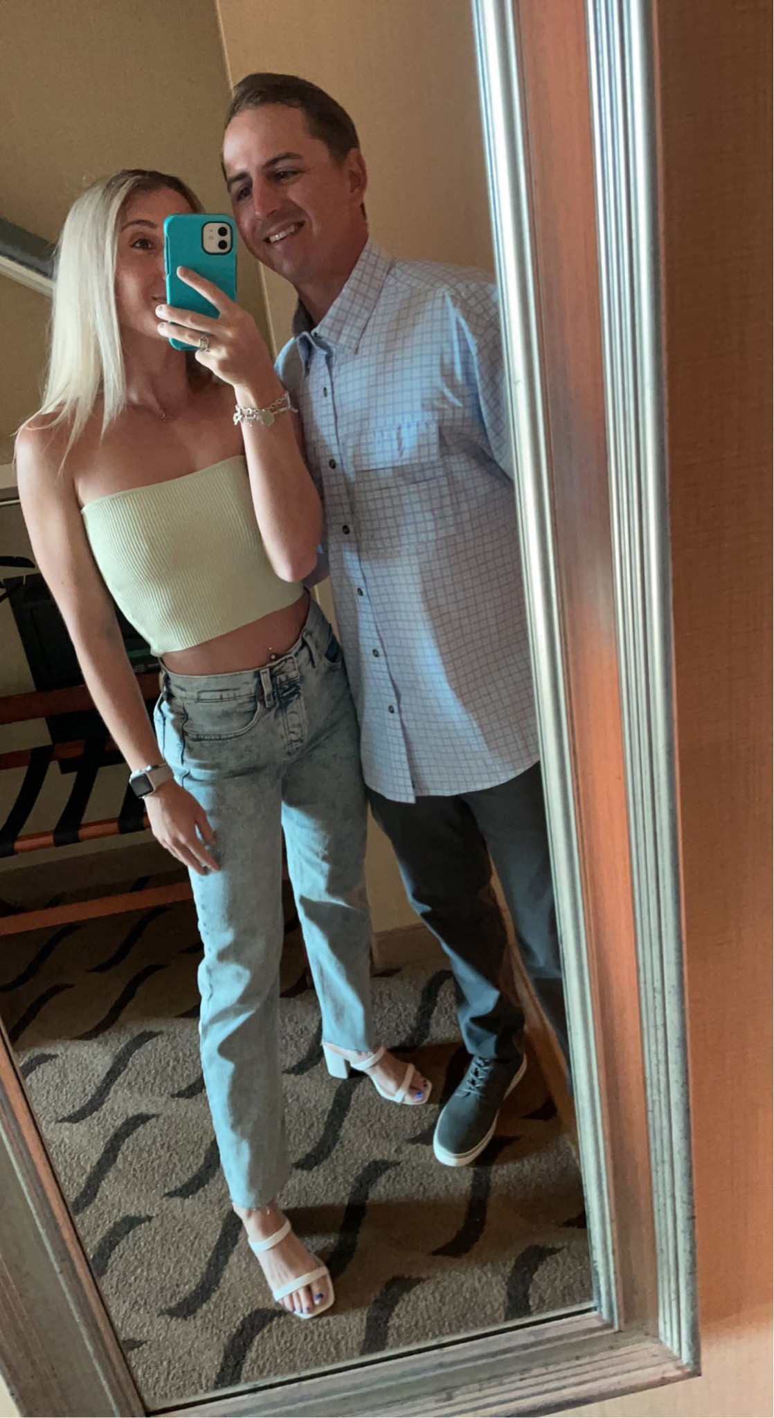 Grey date night outfit - mens clothes included 

#LTKmens #LTKstyletip #LTKfit