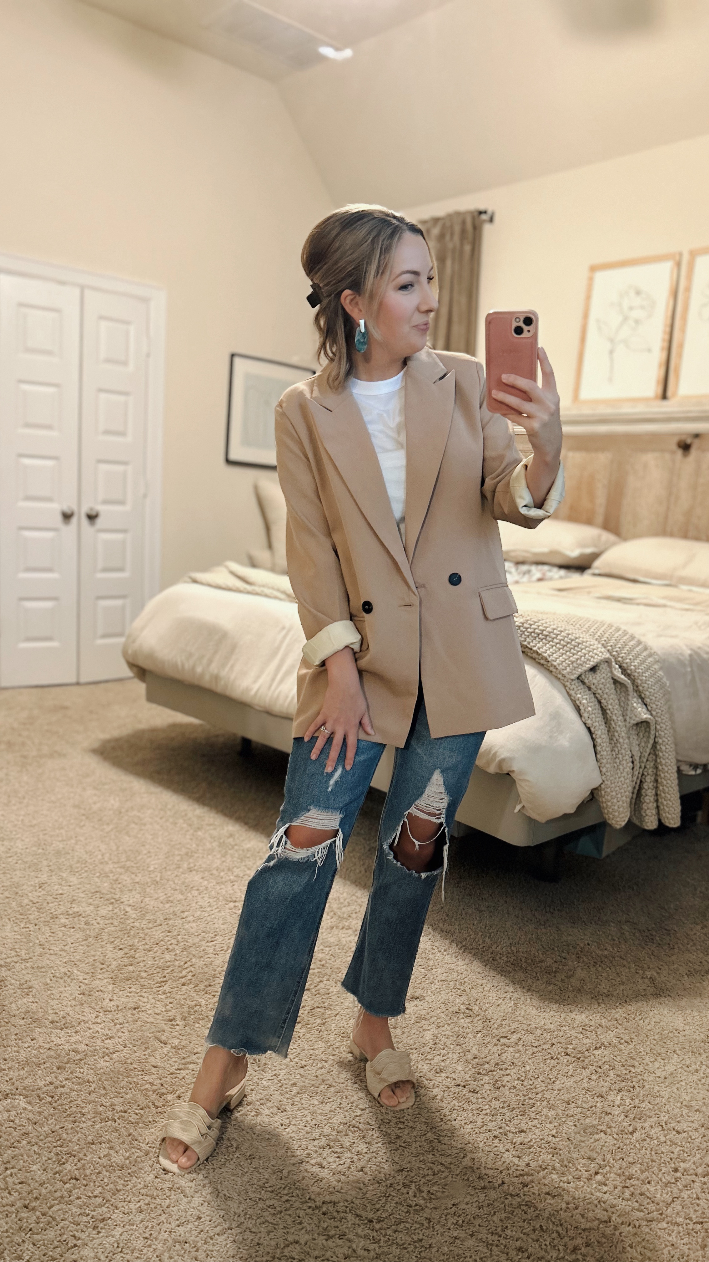 Casual OOTD 🌻 
Wearing size 2 in wild fable jeans. Their brand is consistent in sizing. I’m always a size 2. 
A similar option for my T-shirt also at Target is only $3.90!! 
Wearing a Small in the blazer. The color green is only $20!!! 
These sandals will be repeated quite often this spring 🤗

#LTKStyleTip #LTKPetite #LTKFindsUnder50
