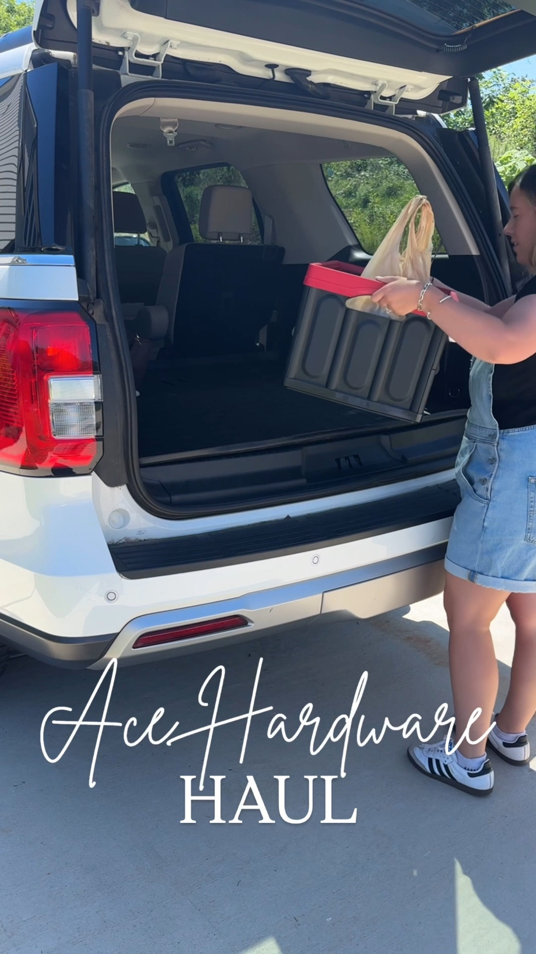 I stopped by my local @acehardware today for a few helpful finds and found some really good ones! From the best bug traps to collapsible crates and my favorite, the Ninja Creami ice cream maker, Ace has so many unexpected finds beyond your typical hardware store essentials! Please share your favorite Ninja Creami recipes & your favorite unexpected Ace Hardware finds too!!


#ad #AceHardware #MyLocalAce

#LTKHome #LTKSaleAlert #LTKdayinmylife