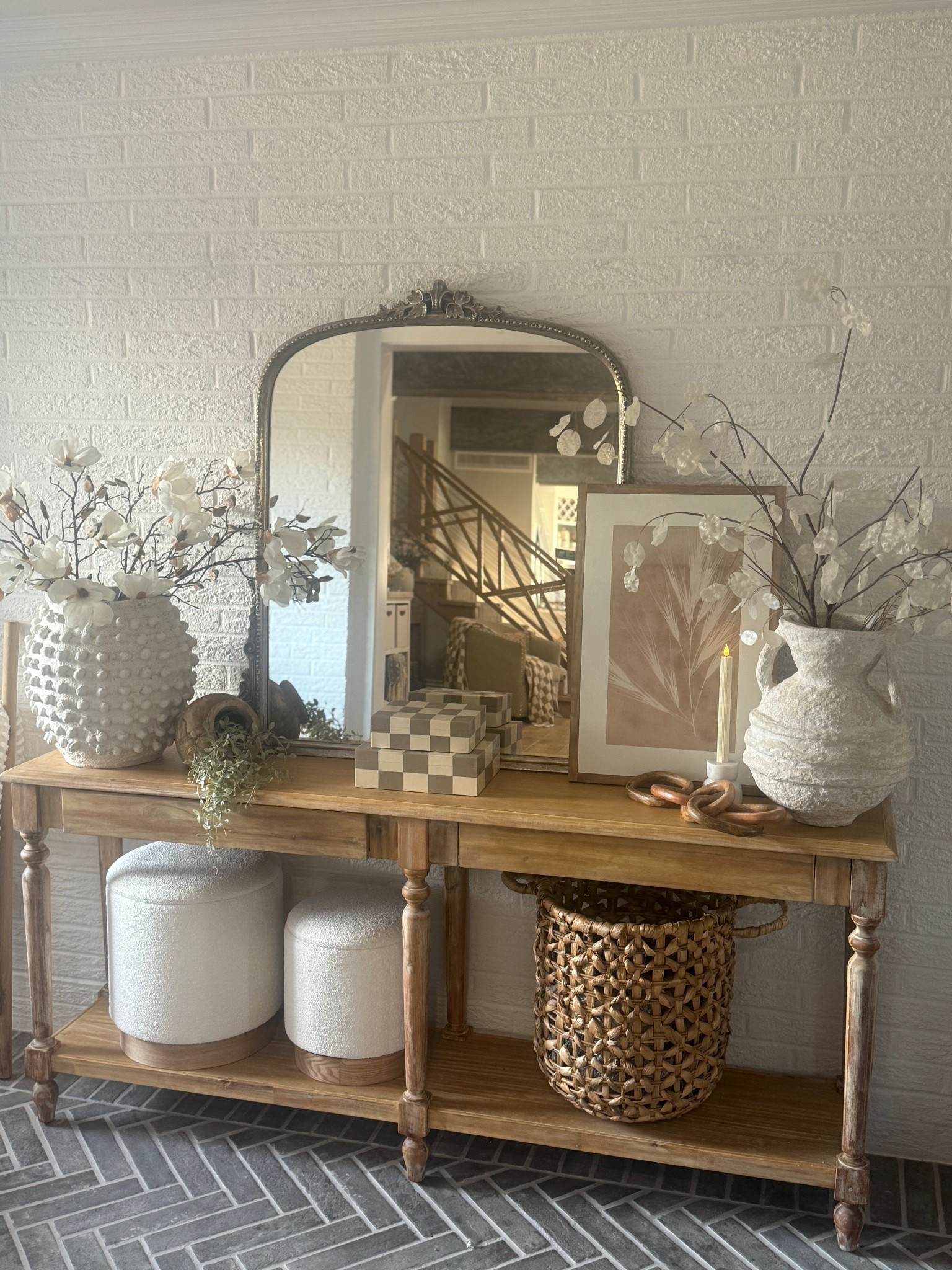 Entryway 

#LTKSeasonal #LTKHome #LTKSaleAlert