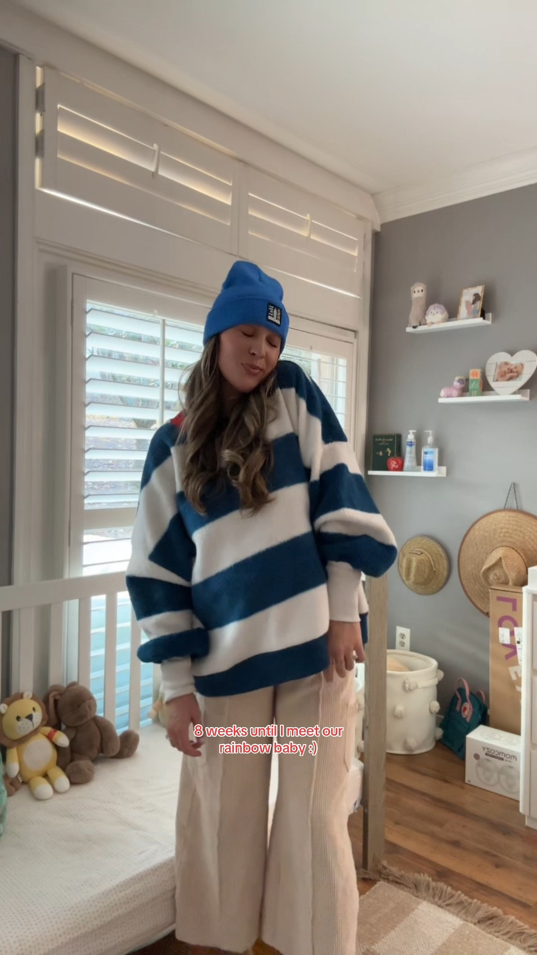 OOTD 💙🦋 — currently 32 weeks pregnant and wearing and size medium in the sweater 



#LTKBump #LTKHoliday #LTKSeasonal