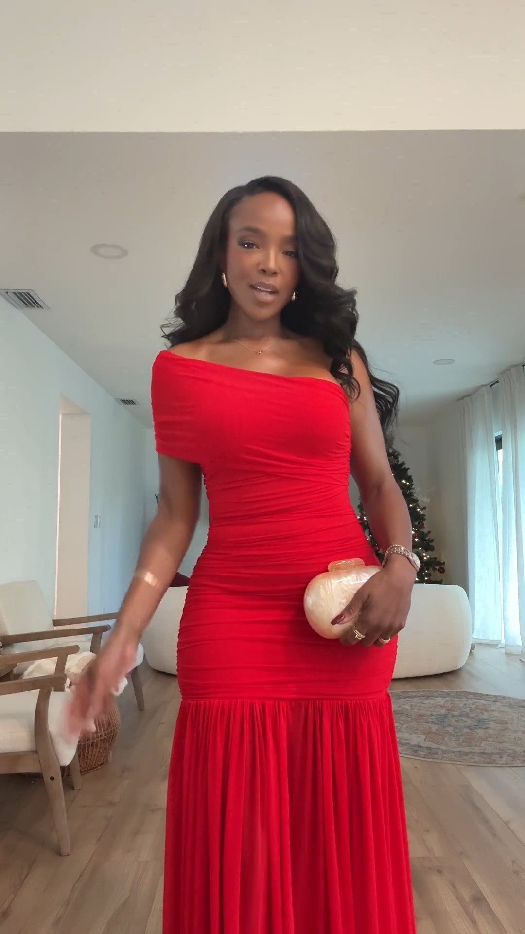 Scroll to shop! ✨ Everything from this look is linked below. 👇🏽    Wearing: Size Small | 5’4” | 140 lbs  📲   Download the FREE LTK app & follow me (@kirasfashionfinds) to shop all my daily finds.  #LTKootd #LTKPetite #LTKU