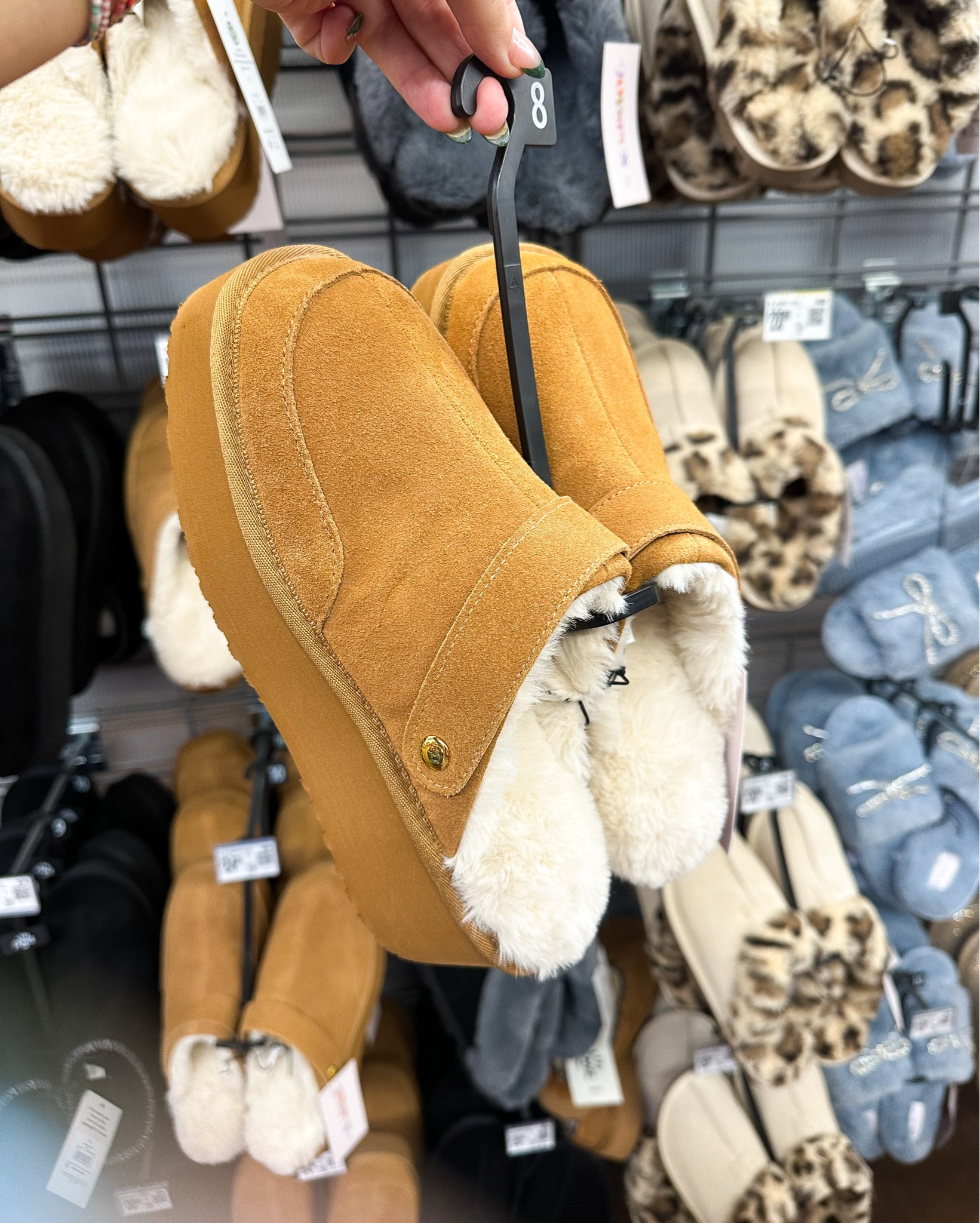 Fall/Winter shoes at Walmart 🤎

#LTKFindsUnder50 #LTKootd #LTKgrwm