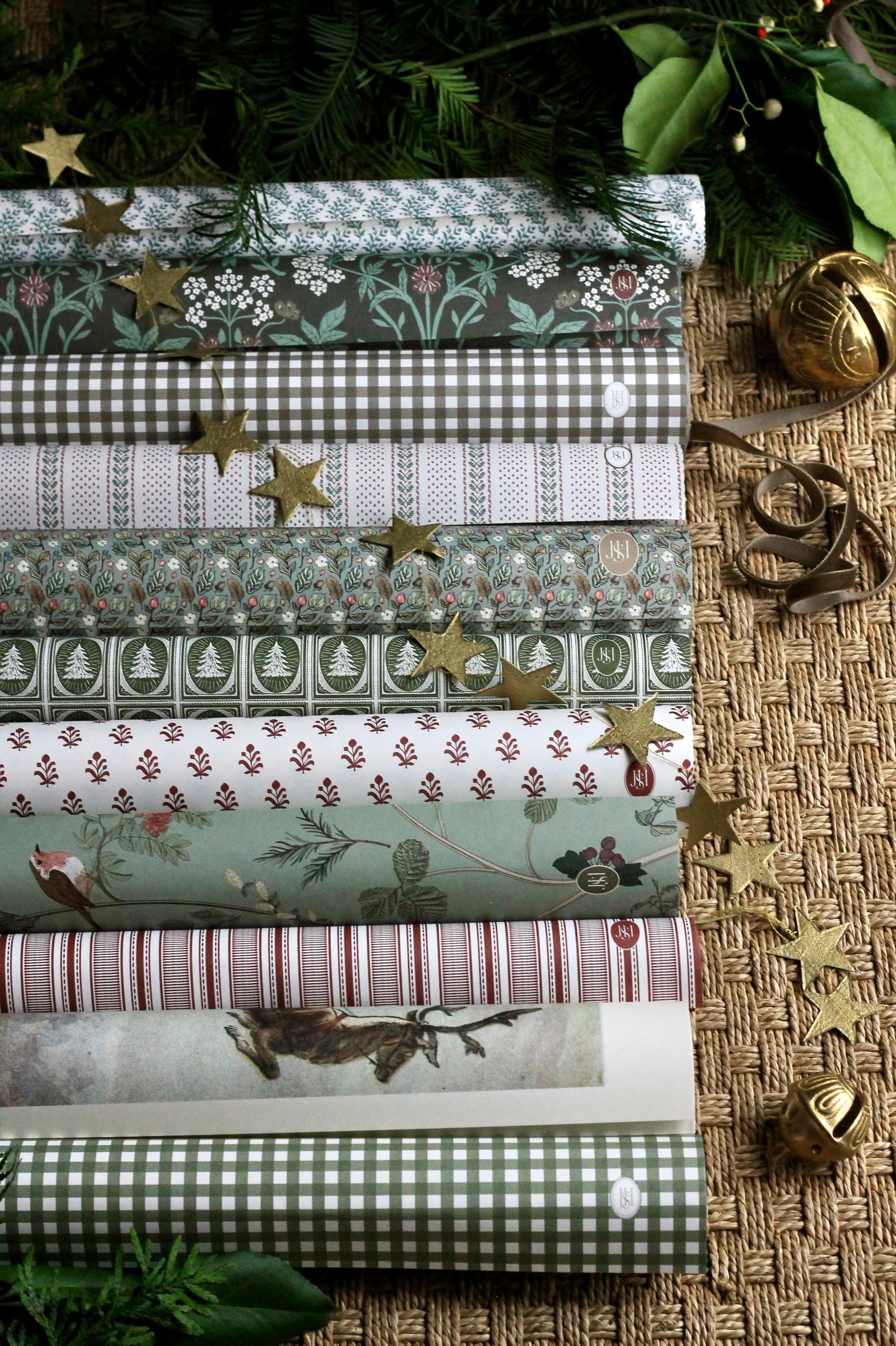 Alison Wrapping Paper in Red | JSH Home Essentials