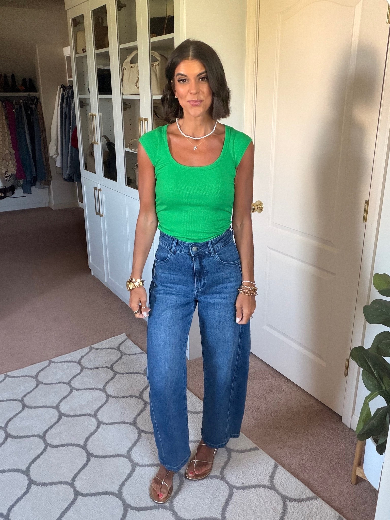 Size small in tee size 0 in jeans

#LTKdayinmylife #LTKgrwm #LTKmomlife