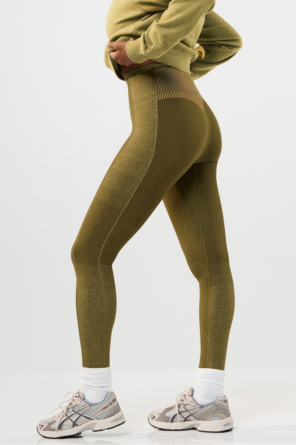 Seamless Ultra HW Sport Stripe 7/8 Legging | Fabletics - North America
