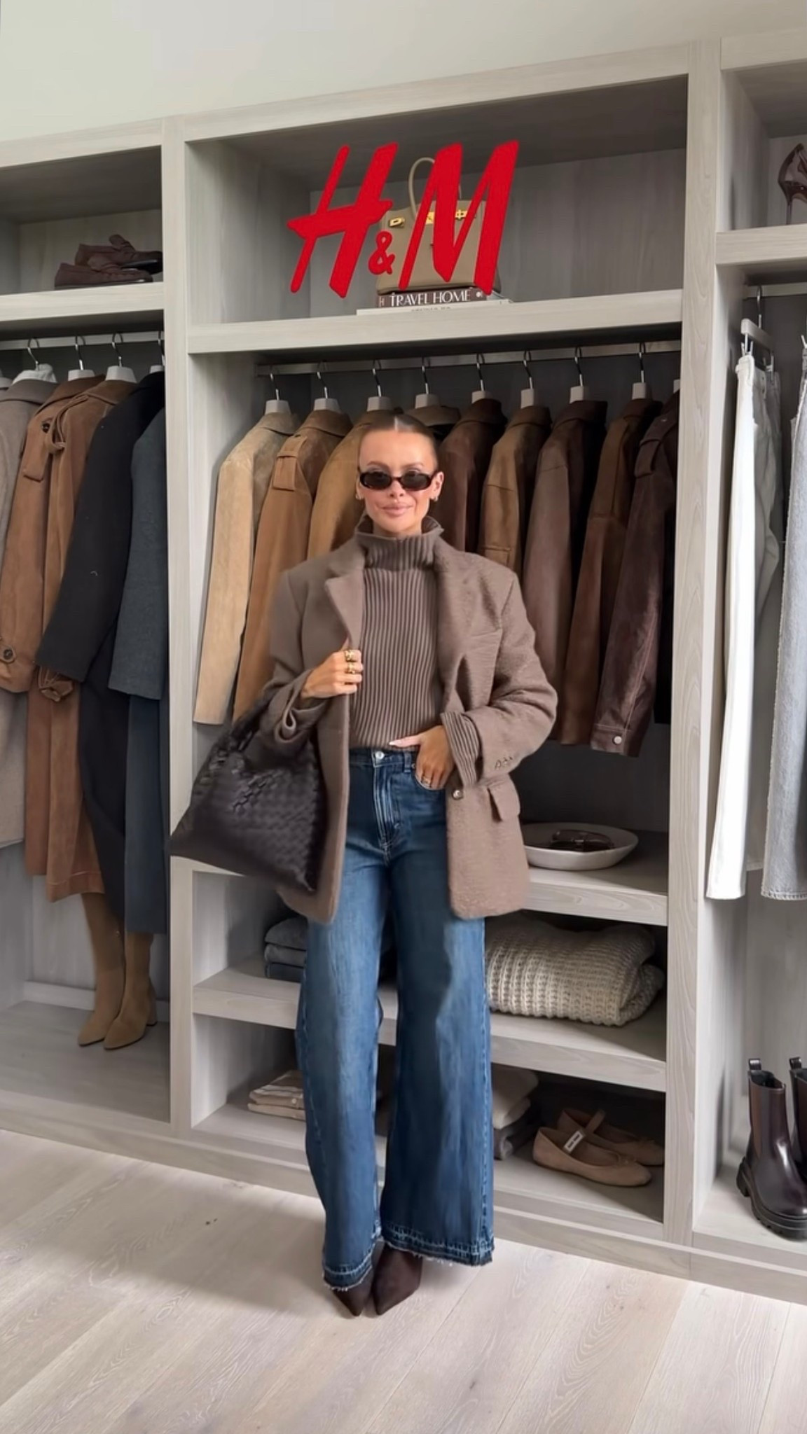 I’m wearing a size M in jumper and 10 in jeans 🤎


#LTKuk #LTKeurope #LTKwinter