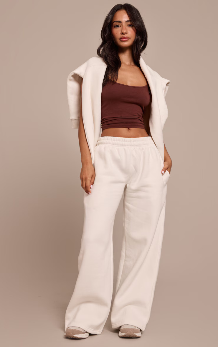 Petite Cream Straight Leg Sweatpants | Petite | PrettyLittleThing US