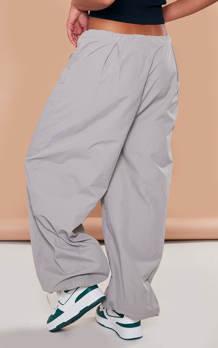 Grey Parachute Toggle Waist Stitch Detail Cuffed Cargo's | PrettyLittleThing US