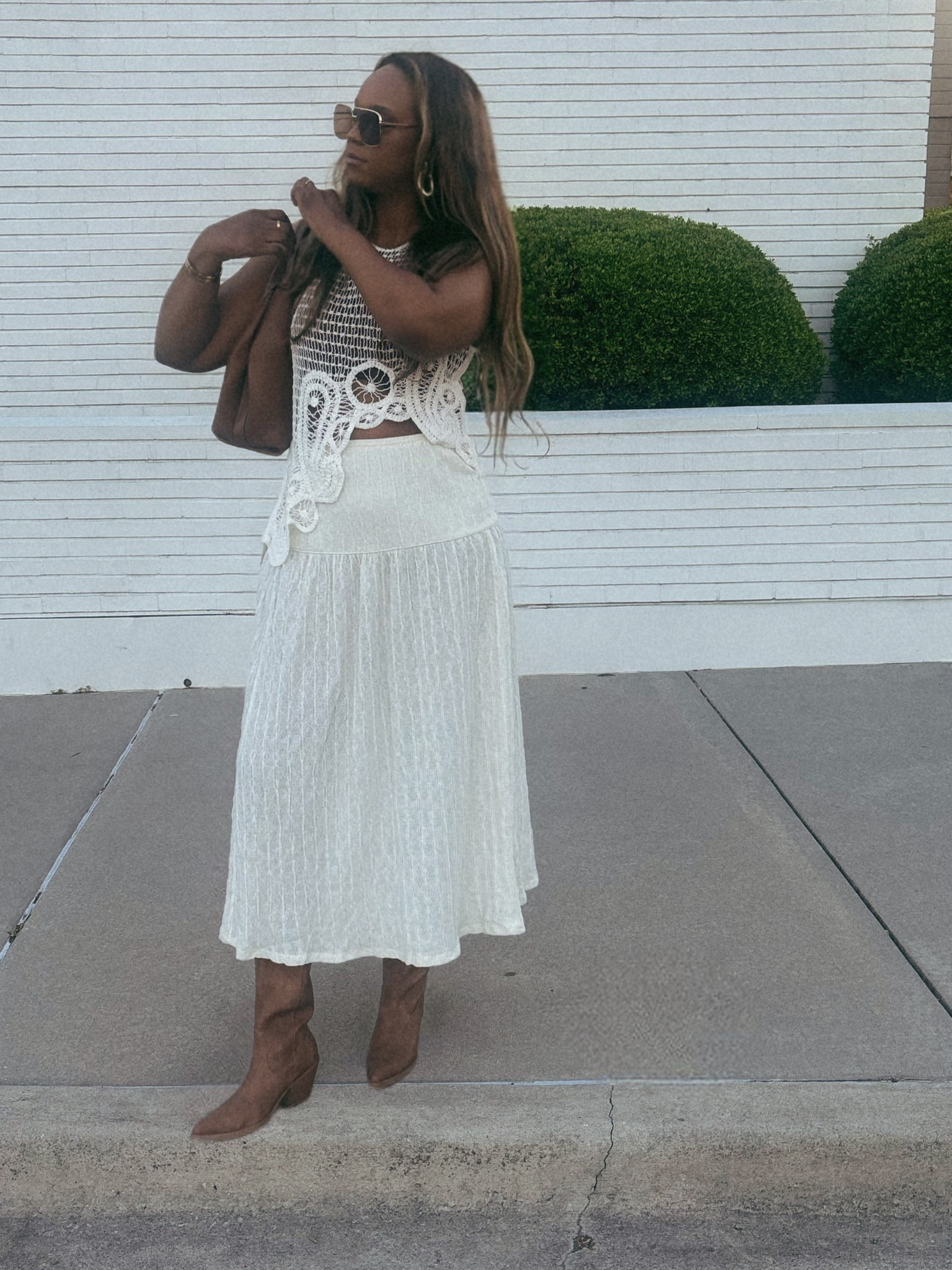 When the crochet matches the sunset just right 🌅🌾✨
Everything is linked on LTK!
#DurhamBlogger #HMxME #LTKfind #CoastalCowgirl #SouthernStyle #CrochetTop

The crochet top has a relaxed fit and perfect for layering over a bralette. The skirt is lightweight and has a beautiful sway when you walk.
True to size for a comfortable, breezy look!

#LTKMidsize #LTKSaleAlert #LTKFestival