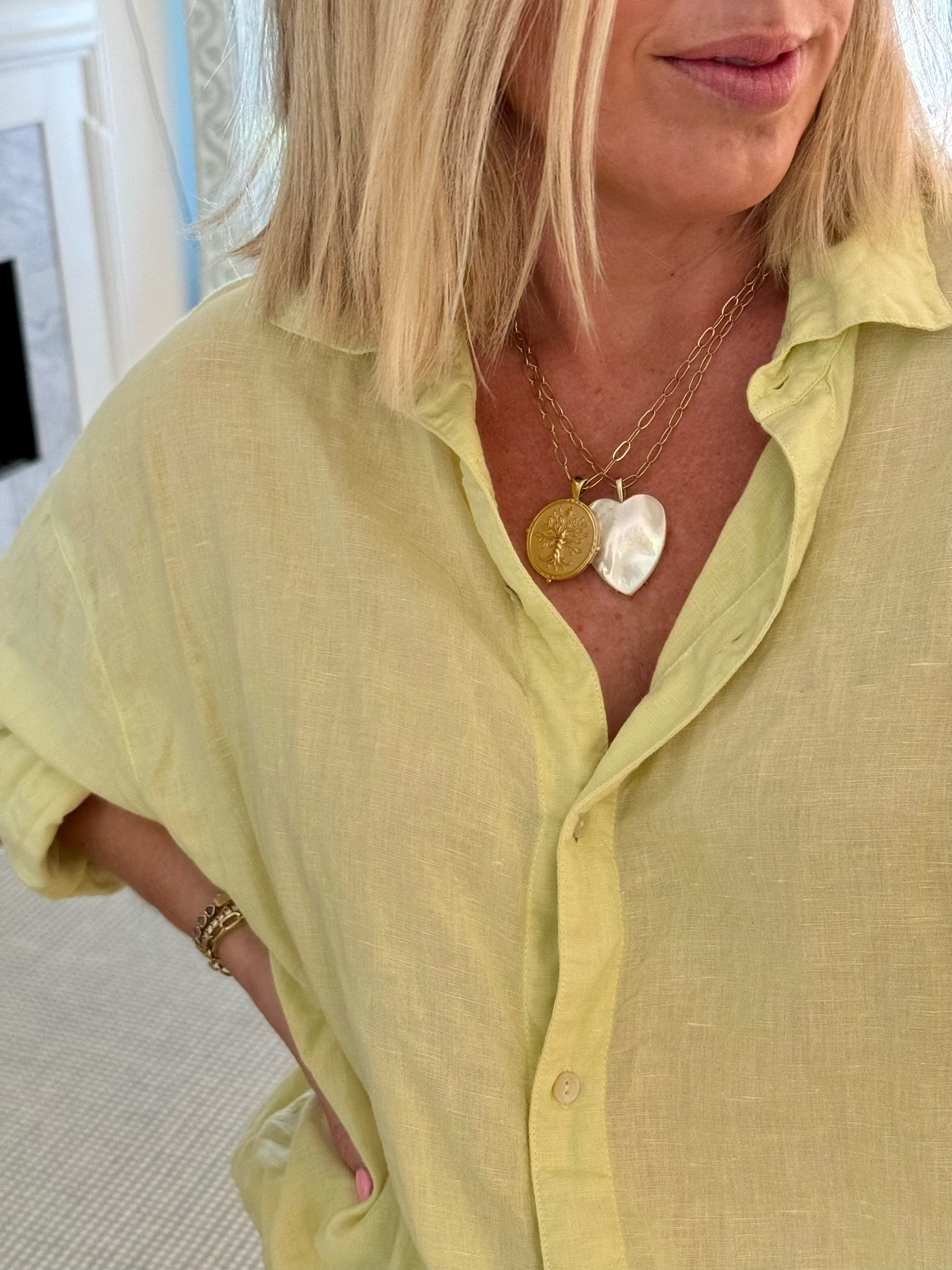 Layered pendant necklaces 