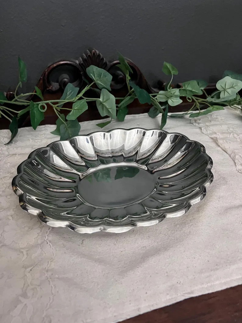 Vintage Reed & Barton Holiday Silver Plates Scalloped Dish #113 - Etsy | Etsy (US)