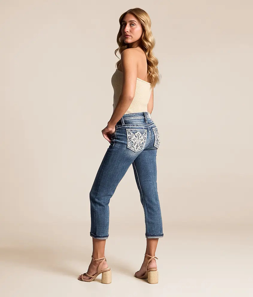 Universal Capri Stretch Cuffed Jean | Buckle
