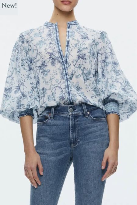 New in! Alice Olivia 
April Floral Blouson Sleeve Cotton Top