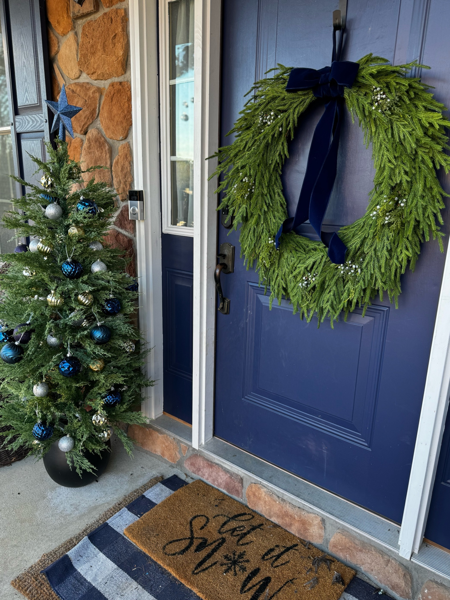 Loving my beautiful front-porch, holiday vibe! 

#LTKHome #LTKSeasonal #LTKHoliday