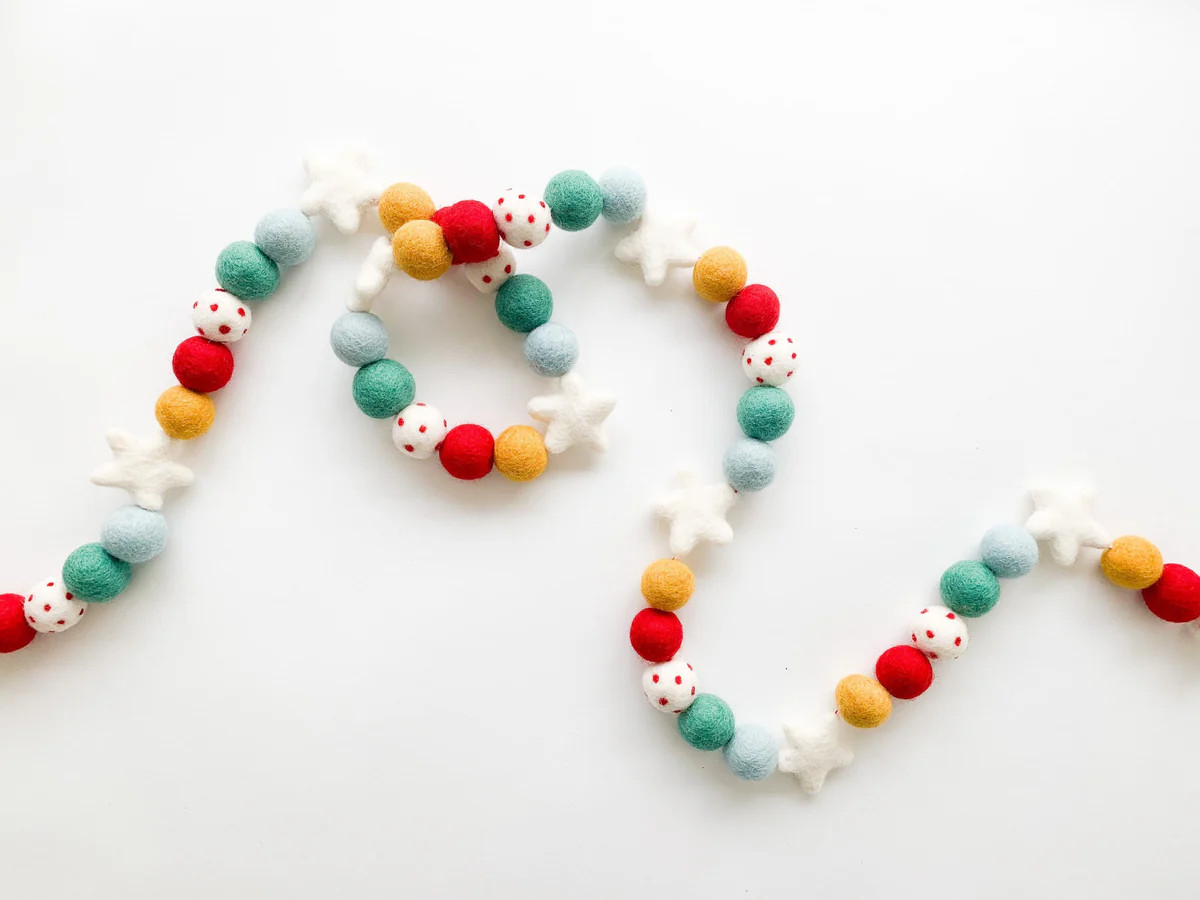 Raegan & Zarie's Christmas Felt Ball Garland - Collab w/ @occasions.by | Pearl & Jane