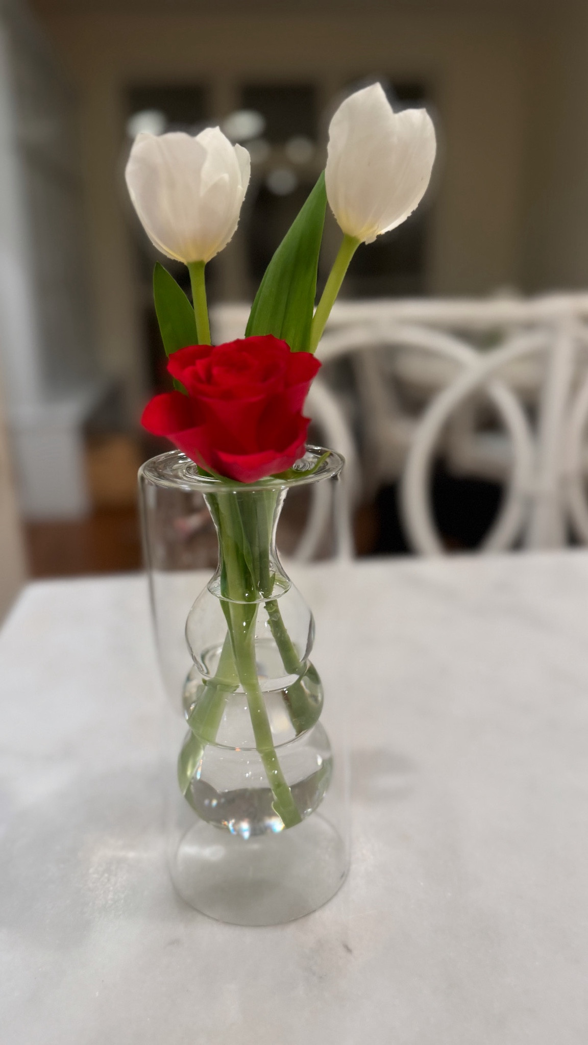 obsessed with this fun little bud vase ❤️🎄

#LTKGiftGuide #LTKParties #LTKHoliday