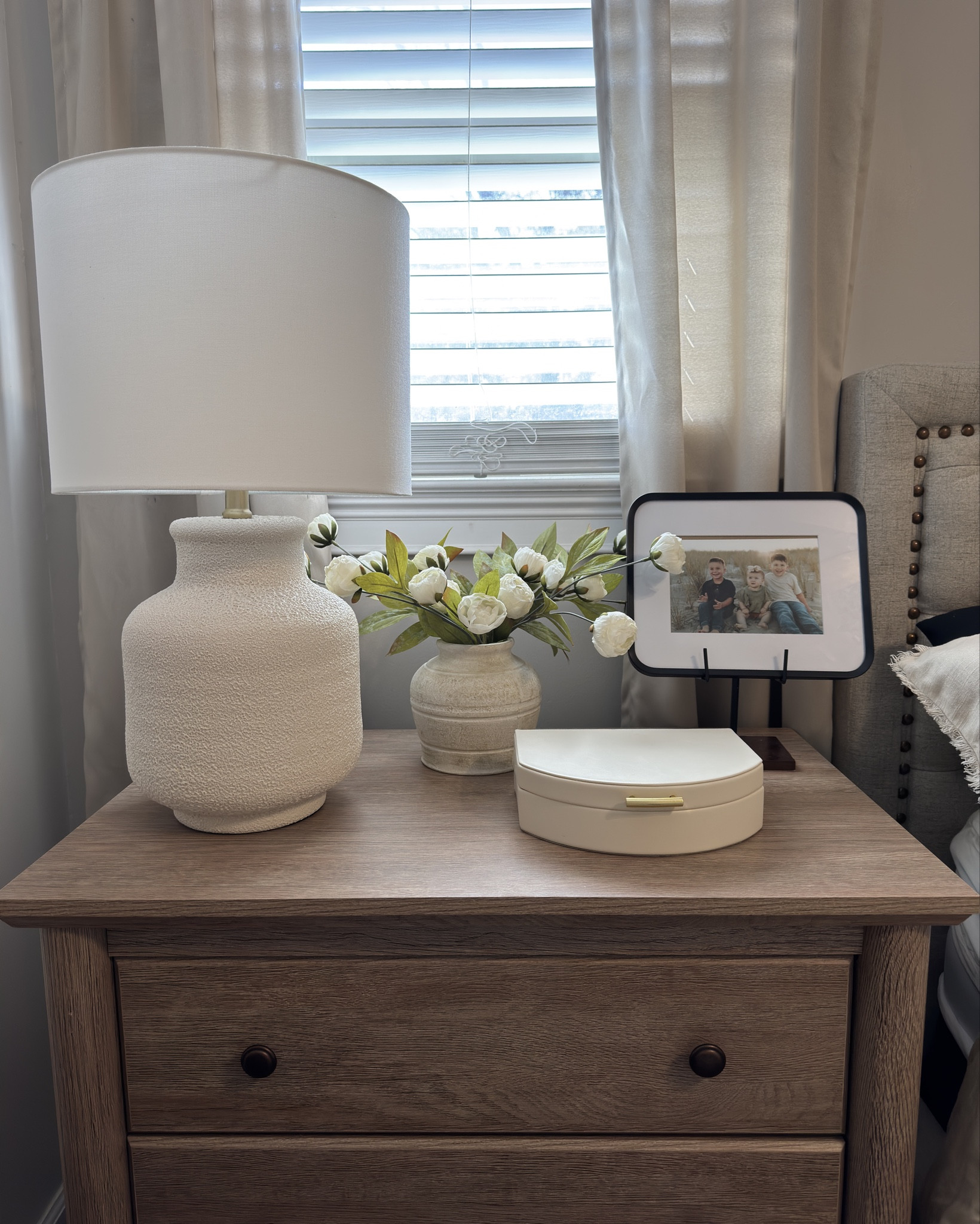 Nightstand styling 🤍

#LTKHome #LTKSaleAlert #LTKSpringSale