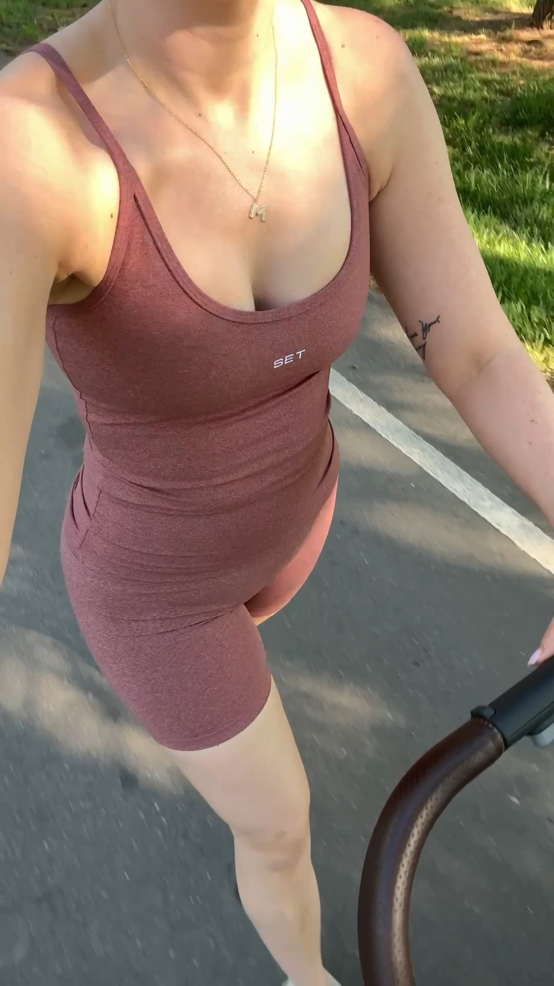 Today’s walking outfit. This brand runs small IMO. I’m in mediums and could’ve done large

#LTKActive #LTKfitnessgoals #LTKootd