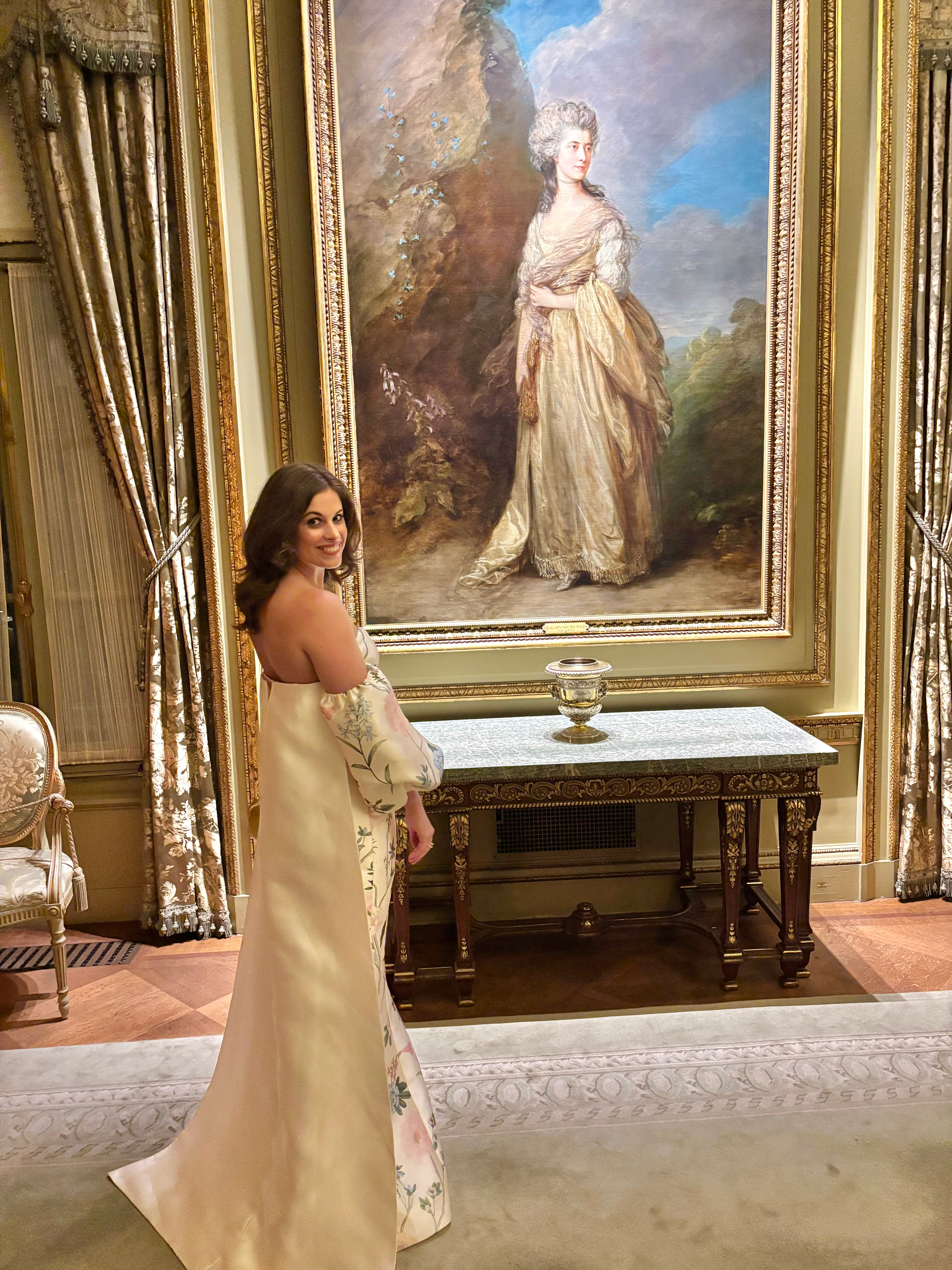 When tailoring meets artful minimalism. This structured ivory ensemble was my go-to for The Young Fellows Ball—an ode to architectural silhouettes and the power of clean lines.
Ideal for a modern bride's engagement party, a fashion industry event, or an upscale gallery evening. If you’re searching for a white gown, a minimalist bridal look, or a unique alternative to traditional eveningwear, this one's for you.
#MinimalistBridal #EventStyle #ModernFormalwear #QuietLuxury #EngagementPartyLook #GalaStyle  

 #LTKSummerEdit #LTKParties #LTKWedding