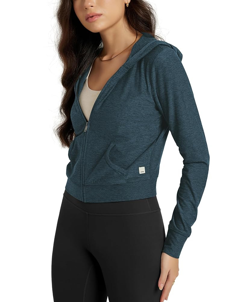 ODODOS Women's Full-Zip Cropped Hoodie – Stratum Tech Ultra Soft UPF 50+ Hooded Jacket with Poc... | Amazon (US)