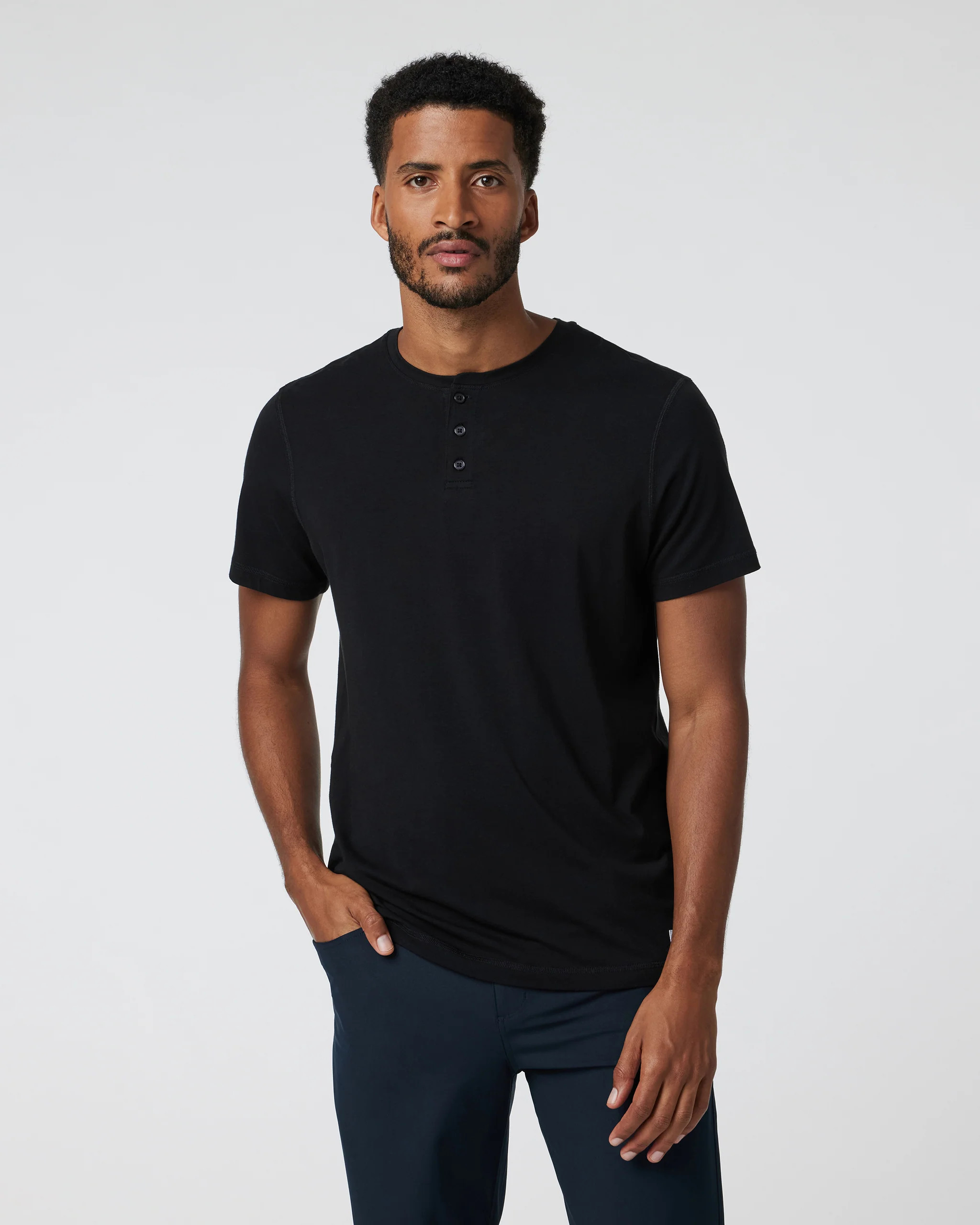 Short-Sleeve Tuvalu Henley | Vuori Clothing (US & Canada)