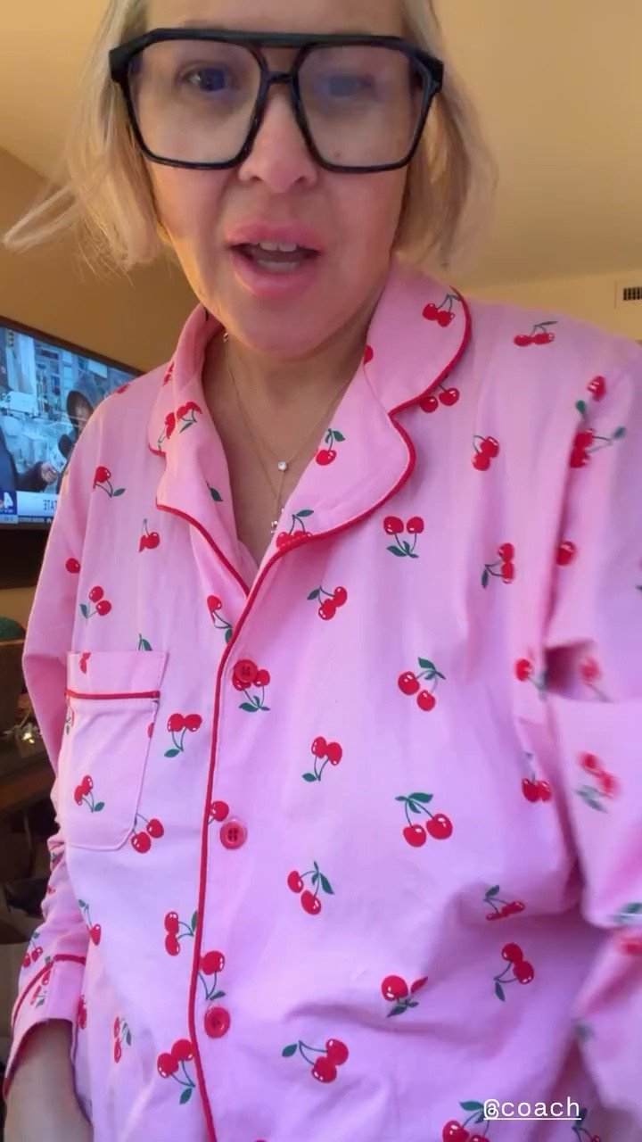 @coach trail bag size large 


#LTKdayinmylife #LTKootd #LTKSeasonal