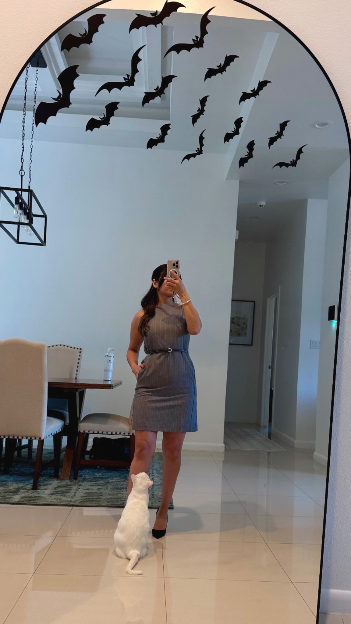 Work day. 
H&M dress size small  

#LTKWorkwear #LTKPetite #LTKStyleTip
