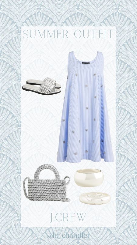 I am lovinggg this shift dress from J.Crew! The silver flowers are the perfect touch!





J.Crew
Cotton dress
Summer outfit 
Summer dress
Vacation outfit 
Shift dress 
J.crew outfit

#LTKitbag #LTKstyletip #LTKshoecrush