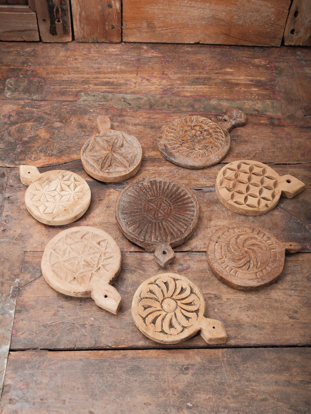 Vintage Hand Carved Wooden Chapati Board Trivet | Indian Chakla Bread Board | Rustic Wood Kitchen... | Etsy (US)