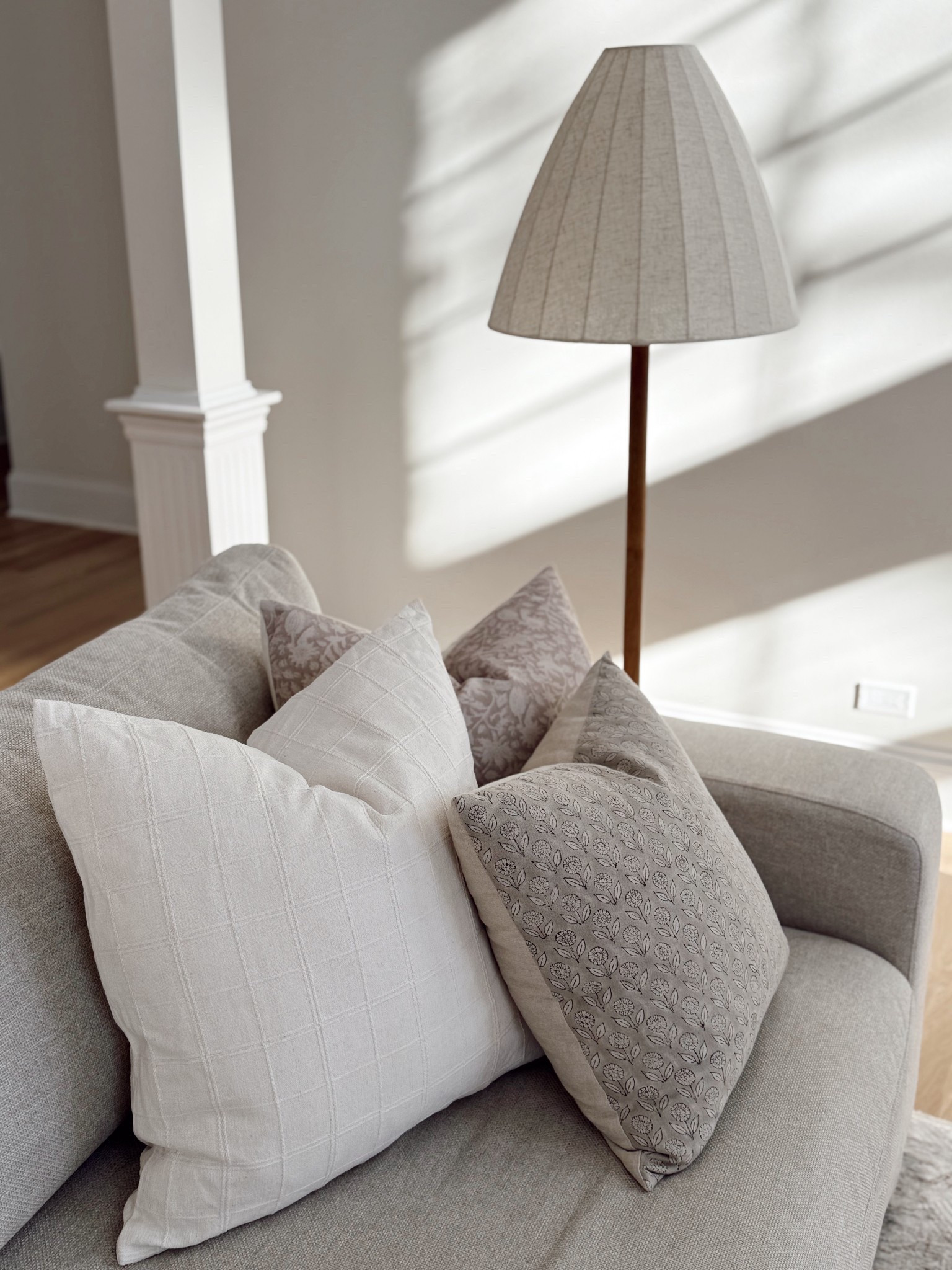 Budget friendly pillows 🫶🏼

home decor, interiors, styling, for the home, my home sweet home, neutral home, classic home, traditional home, timeless decor, entryway, foyer, dining room, formal dining room, dining table, kitchen table, kitchen ideas, spaces, cozy home, cozy corner, home tour, reels, trending, inspiration , 90’s home, home renovation, home remodel, Nancy meyers aesthetic, modern classic 

#LTKFindsUnder50 #LTKFindsUnder100 #LTKHome